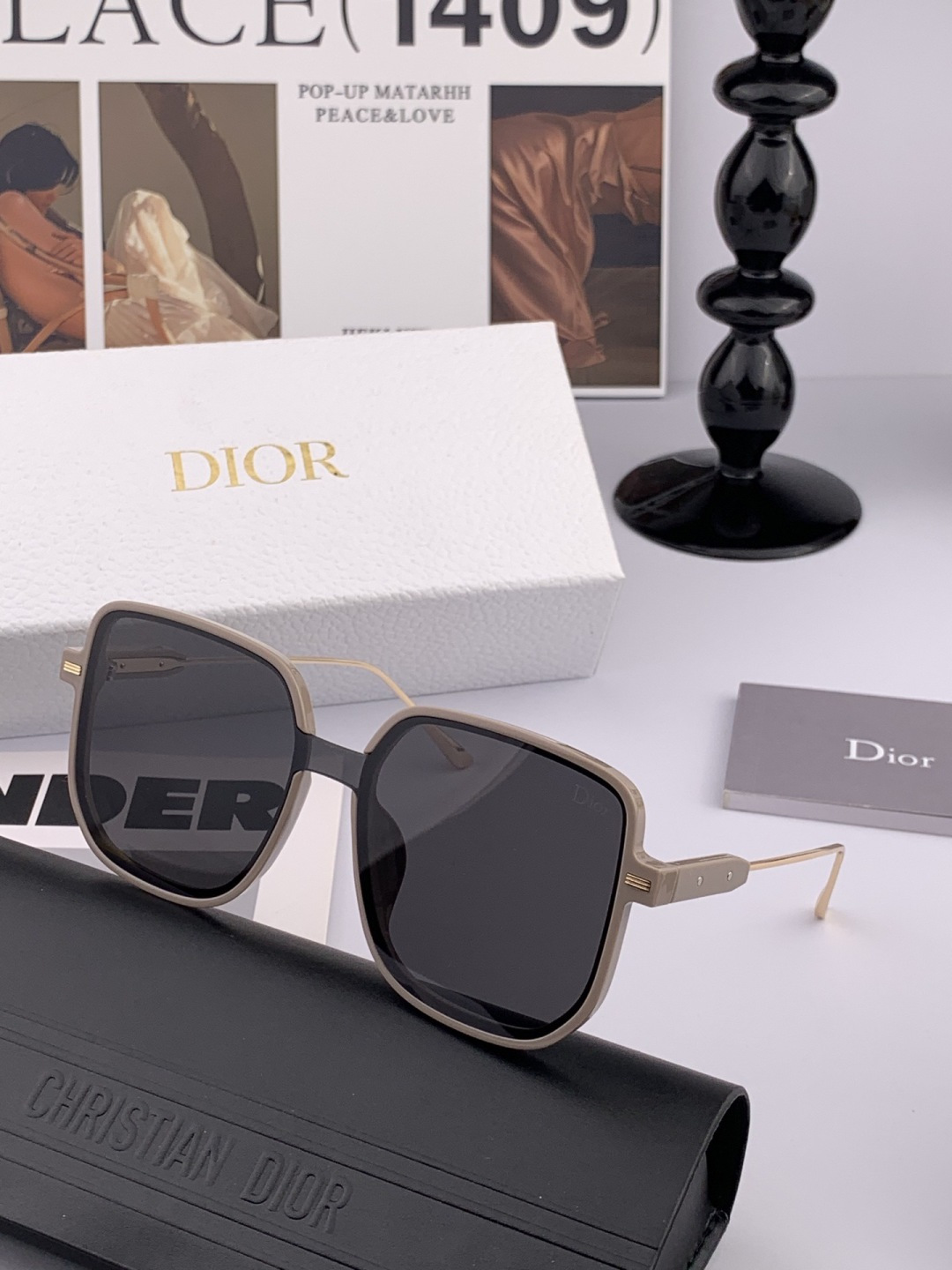 🔺 【DIOR-迪奥】2025开春新款 潮流爆款 时尚方框太阳镜 高品质 佩戴舒适 网红潮款墨镜 型号：