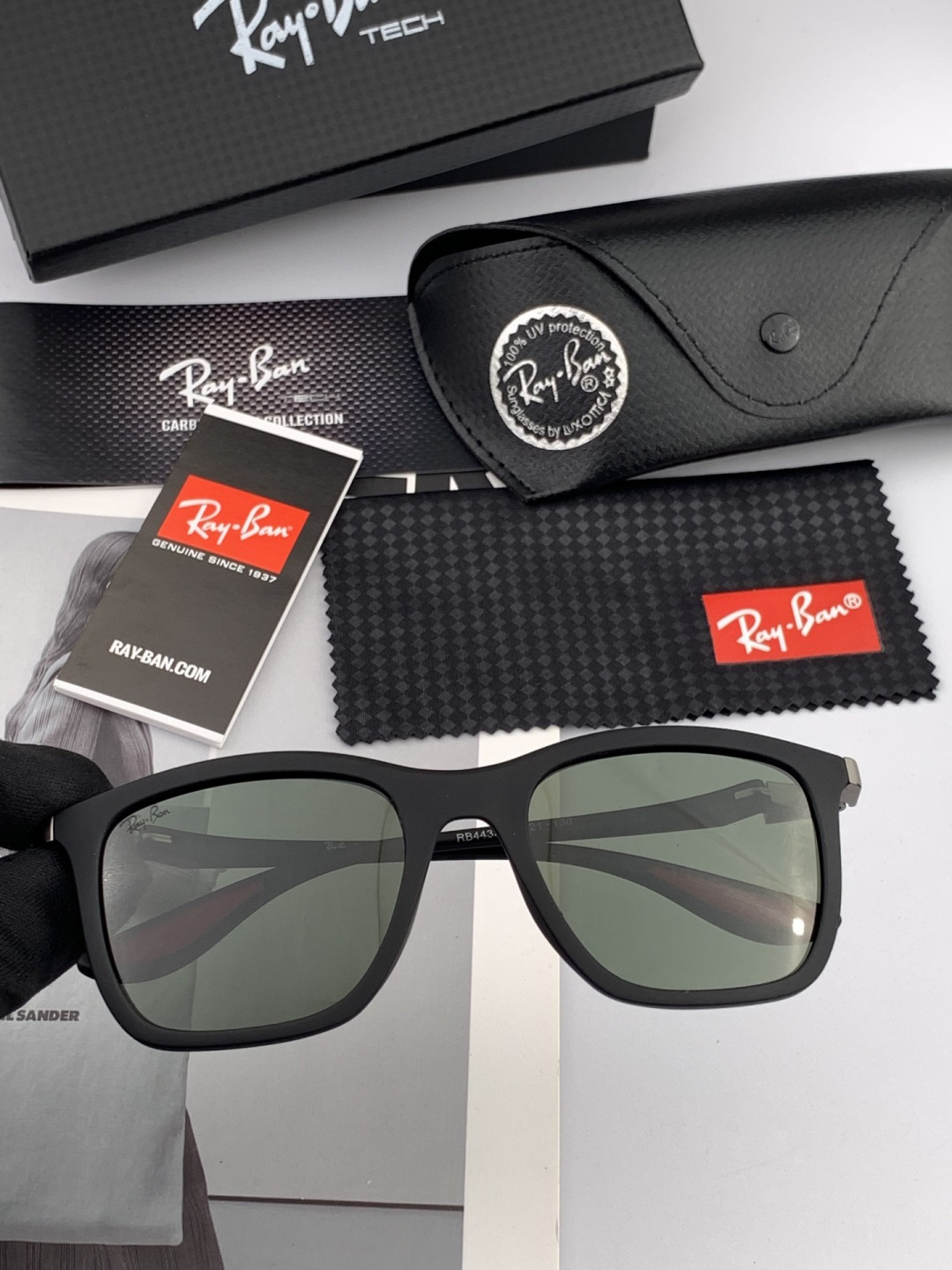 官方同步 品牌:雷朋经典男女士玻璃太阳镜 材质：美国宝丽来高清防爆钢化玻璃镜片 型号：RB3443