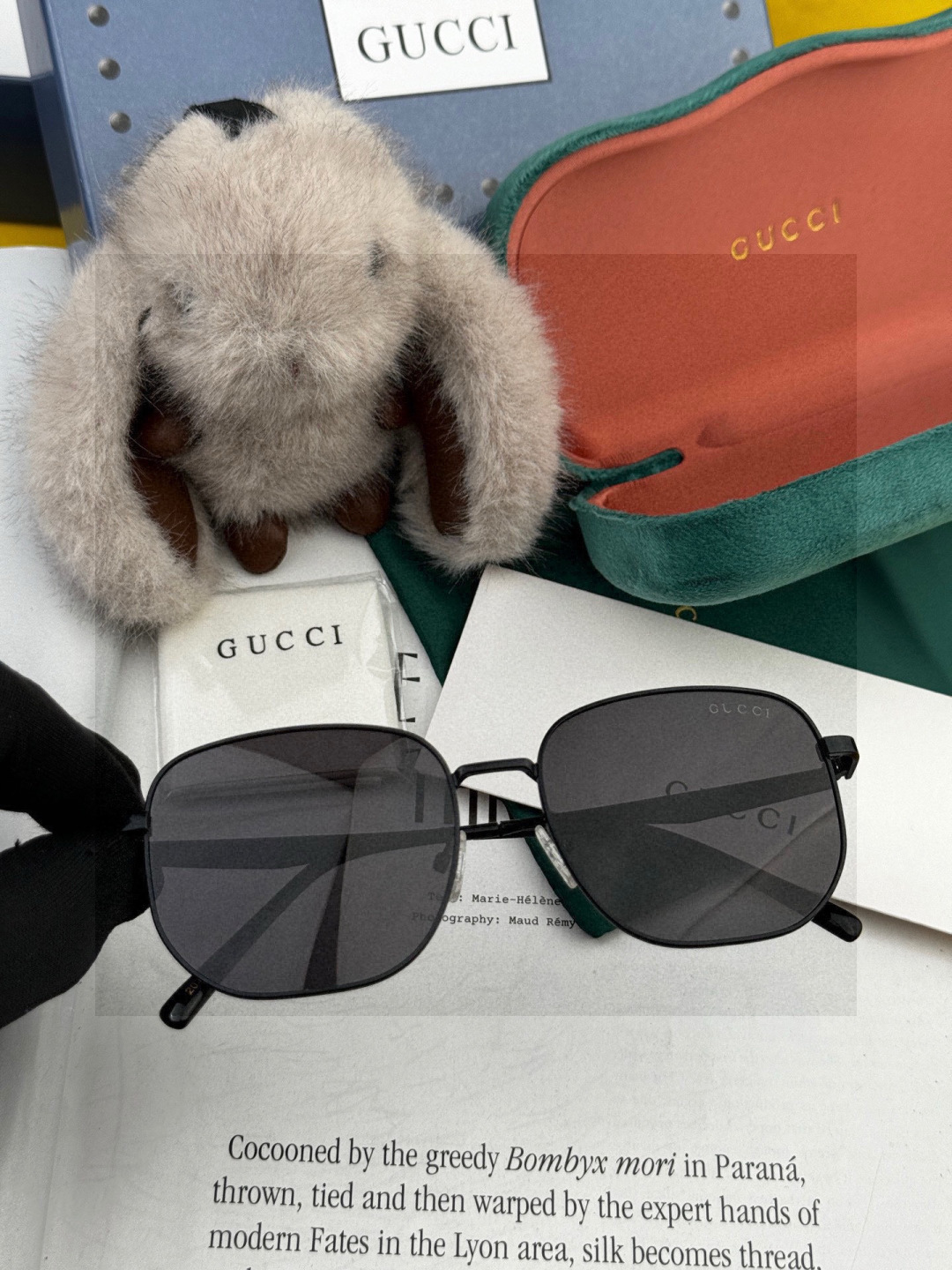 Gucci 。 高品质男女款墨镜 👍 进口宝丽来偏光镜片 。蛤蟆镜 开车钓鱼都可 。百搭显瘦墨镜韩版男士