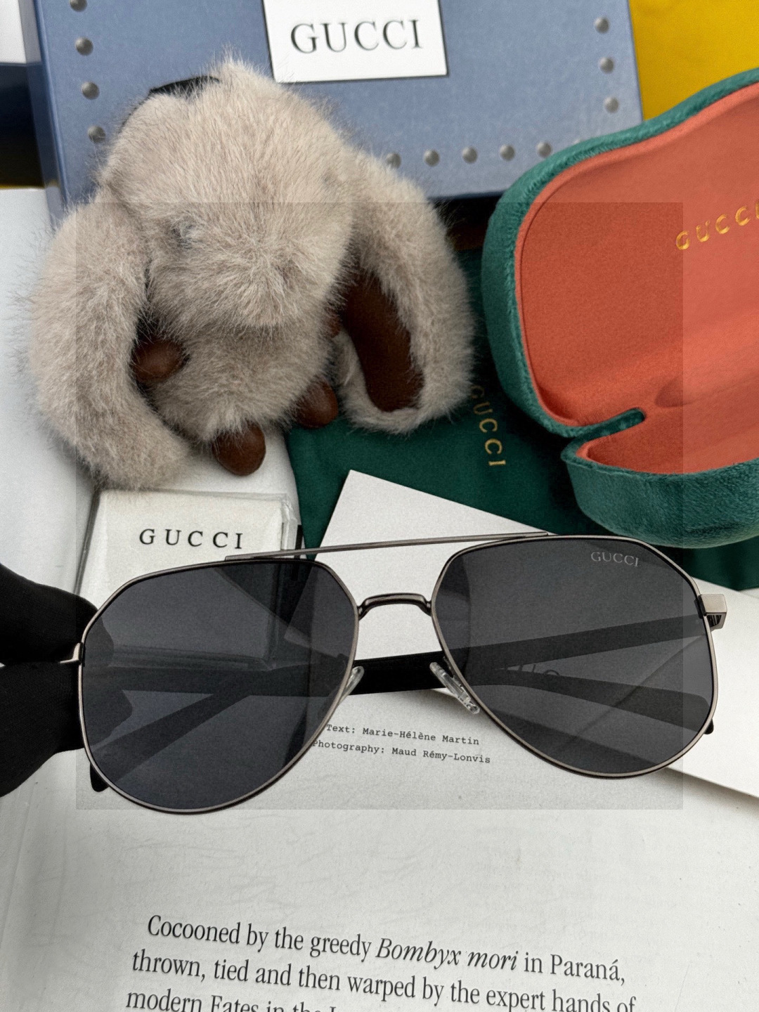 Gucci 。 高品质男女款墨镜 👍 进口宝丽来偏光镜片 。蛤蟆镜 开车钓鱼都可 。百搭显瘦墨镜韩版男士