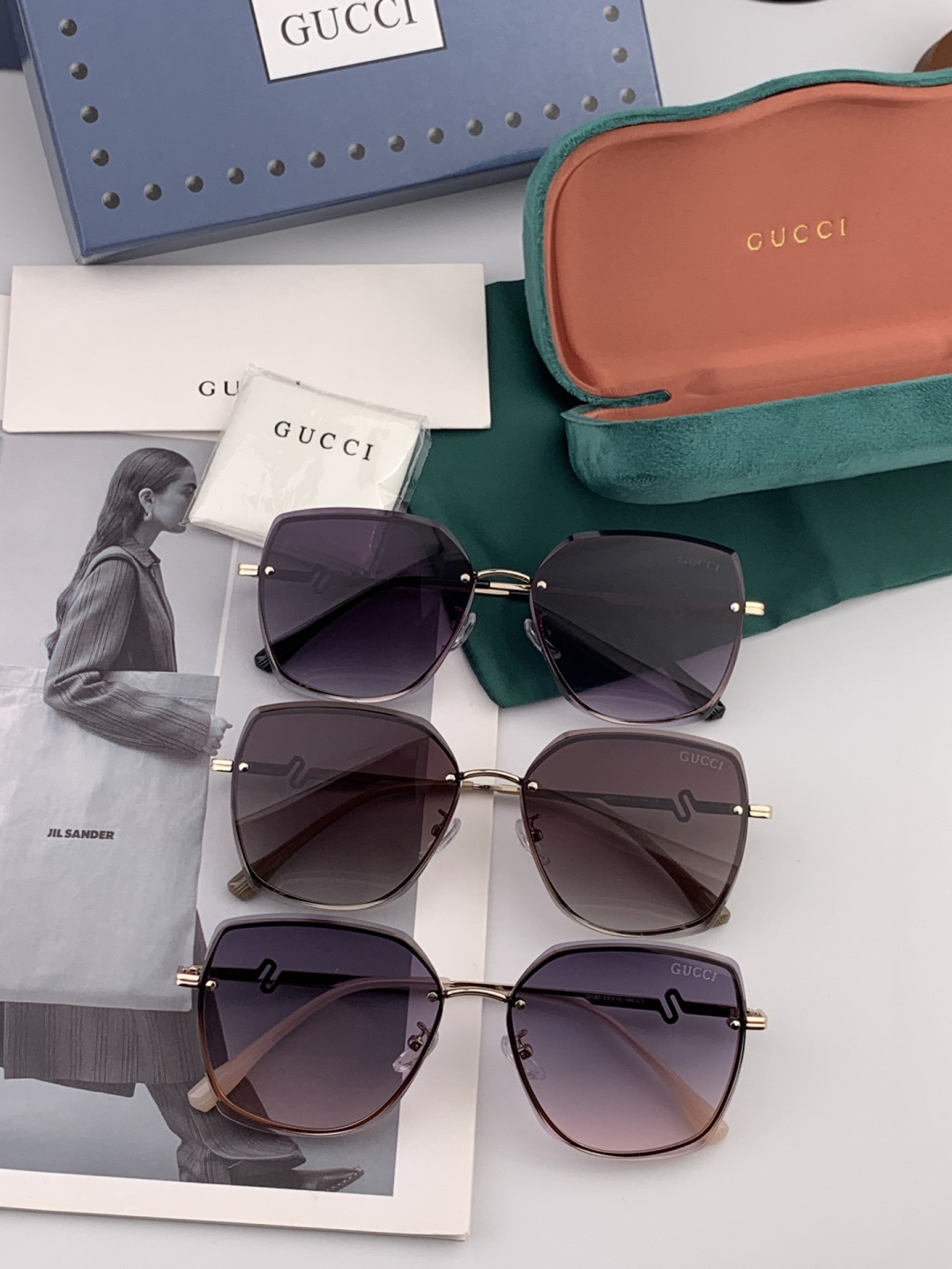 GUCCI 2025开春新款 最新款无框太阳镜 各路网红纷纷带起气场满分‼️ 俏皮甜美.上脸效果更佳.金