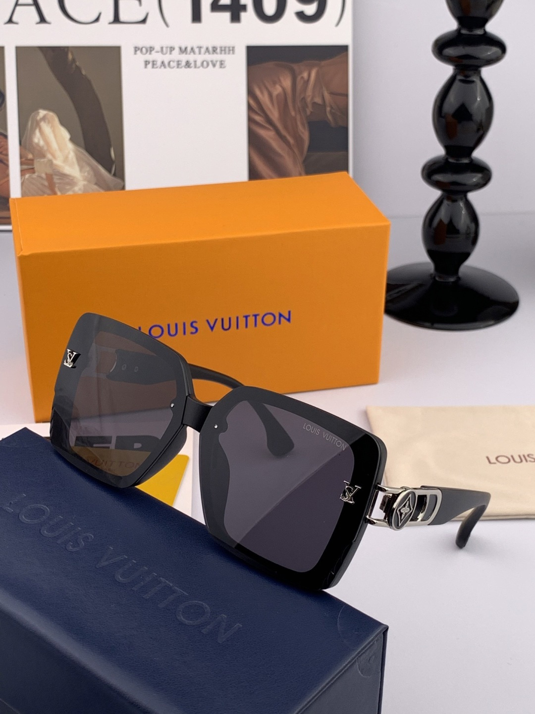 【TR偏光系列】lv大框太阳镜墨镜经典的方框设计，不挑脸型，无论搭配大衣还是连衣裙都非常显气质偏光镜片预