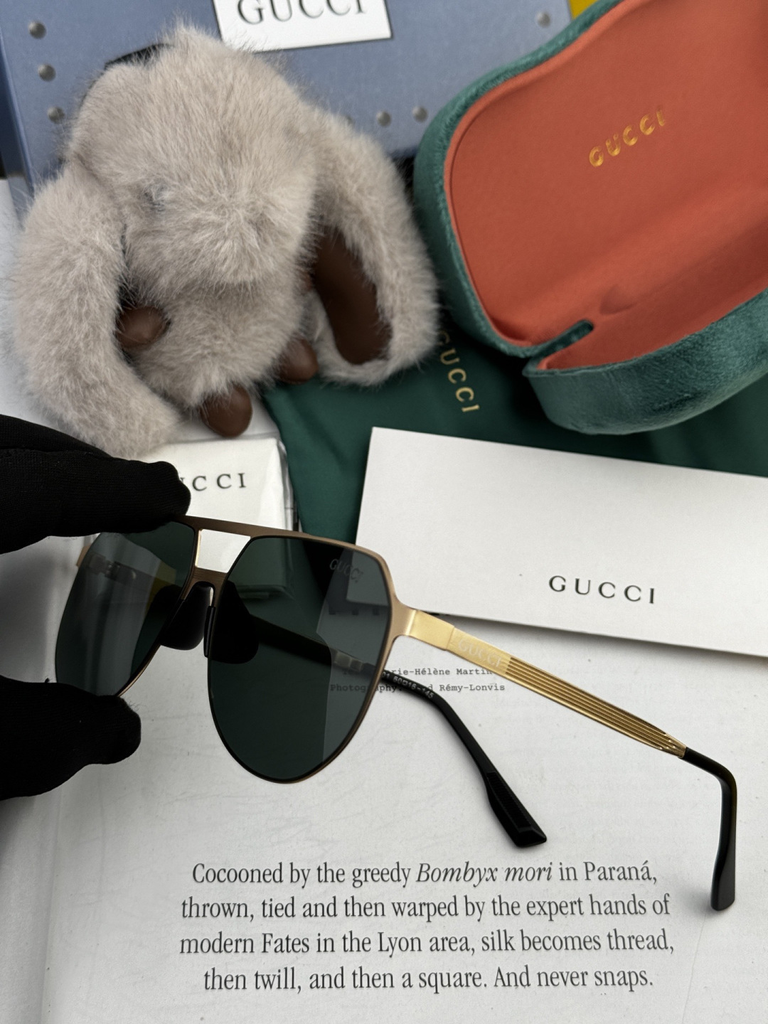 GUCCI 男款炫彩飞行员偏光太阳镜 ❤️材质：高清尼龙加厚卡槽高清偏光镜片 🌹无边框镜架💕颜👍型号：G