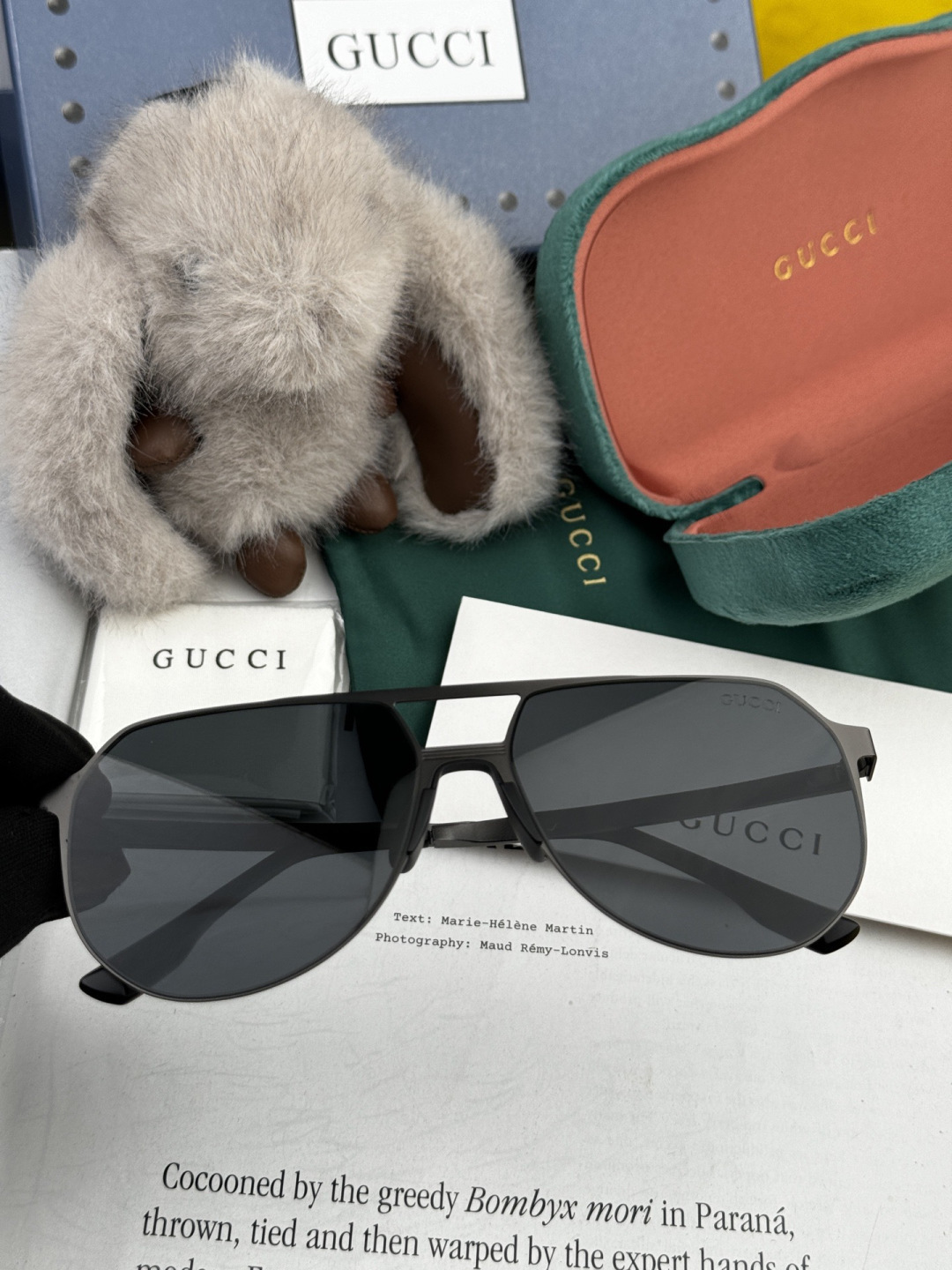 GUCCI 男款炫彩飞行员偏光太阳镜 ❤️材质：高清尼龙加厚卡槽高清偏光镜片 🌹无边框镜架💕颜👍型号：G