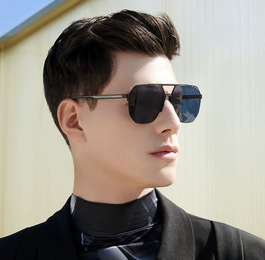 GUCCI 男款炫彩飞行员偏光太阳镜 ❤️材质：高清尼龙加厚卡槽高清偏光镜片 🌹无边框镜架💕颜👍型号：G