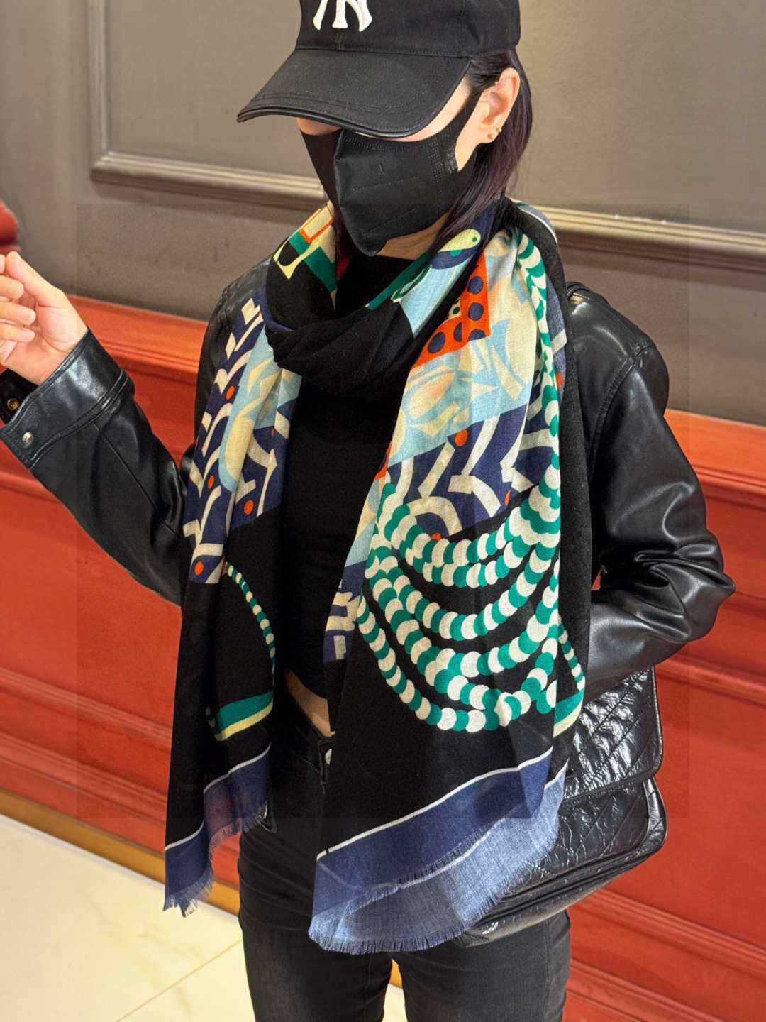 专柜同步 Hermes家买了都说好看【马鞍羊绒长巾】‼️推荐💕顶级工艺超值‼️爱马仕专柜爆款🎁🎁羊绒长巾