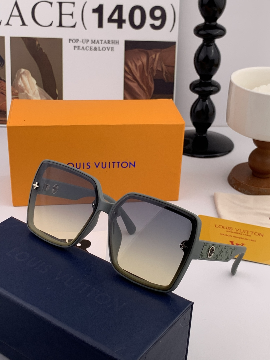 【TR偏光系列】lv大框太阳镜墨镜经典的方框设计，不挑脸型，无论搭配大衣还是连衣裙都非常显气质偏光镜片预