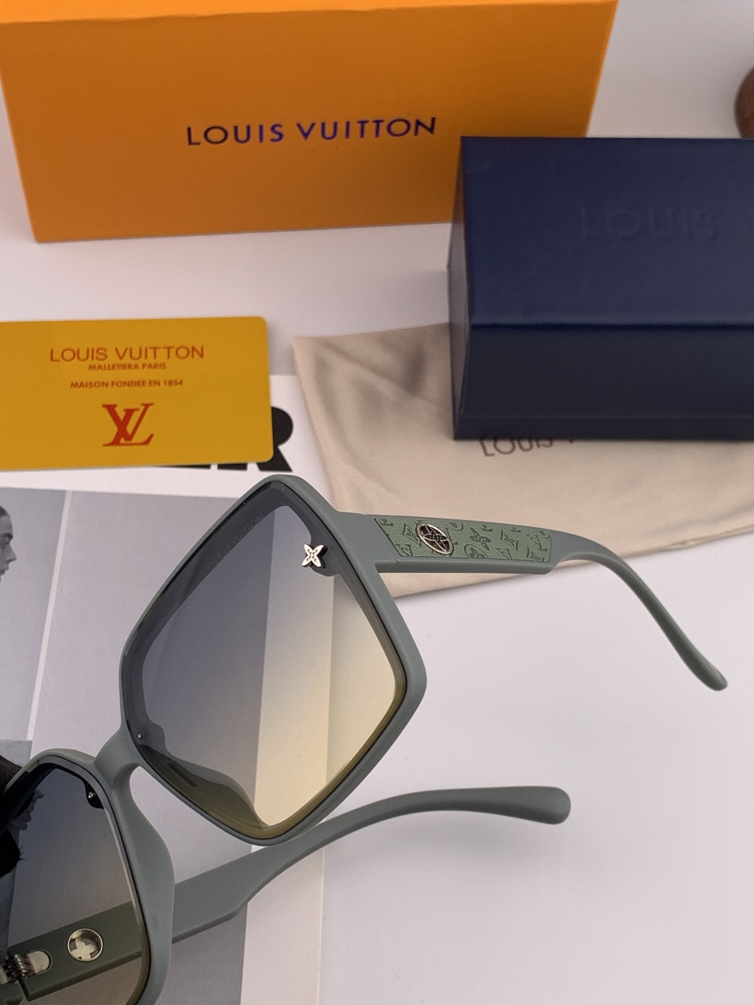 【TR偏光系列】lv大框太阳镜墨镜经典的方框设计，不挑脸型，无论搭配大衣还是连衣裙都非常显气质偏光镜片预