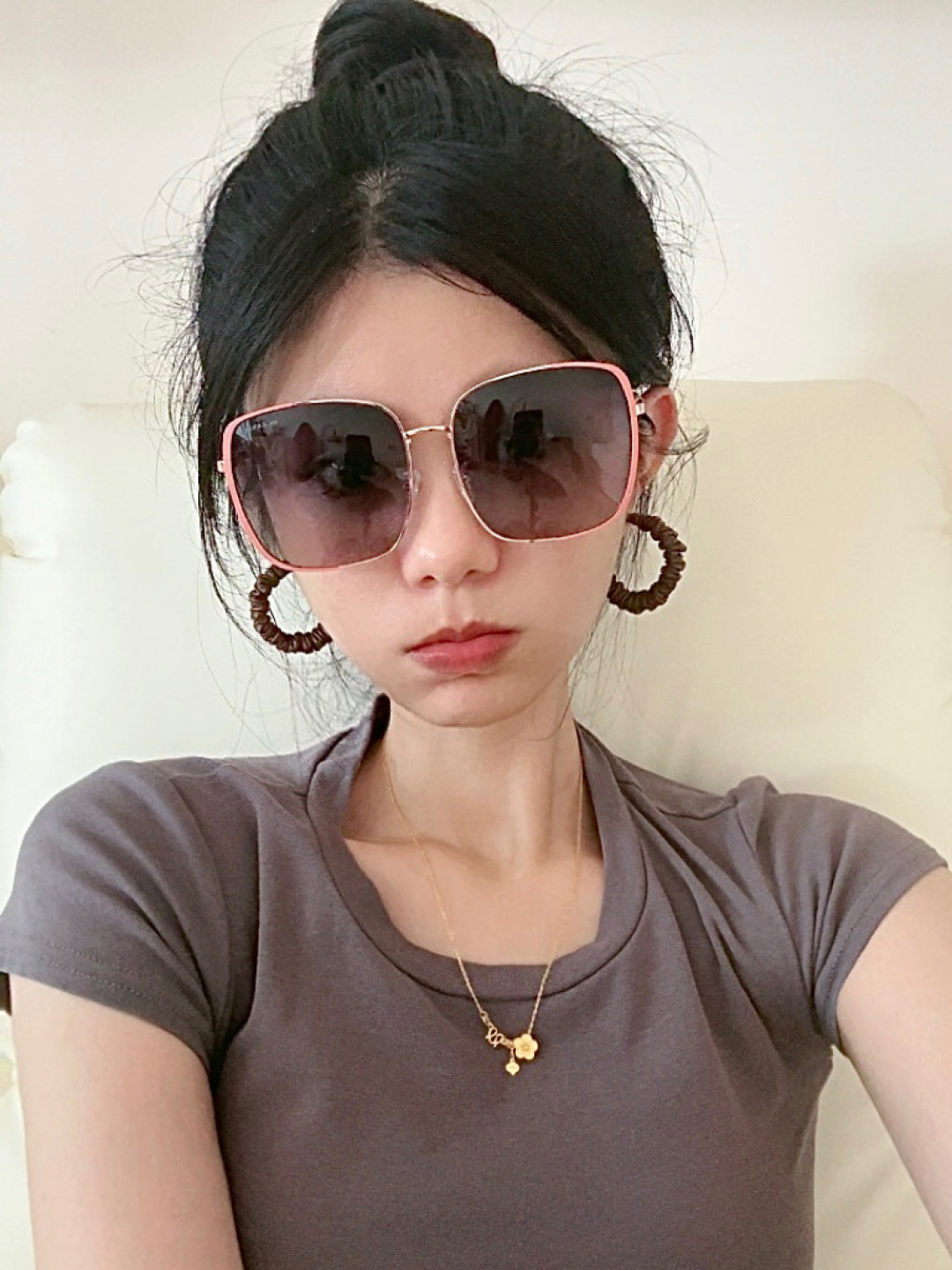 新品CHANEL 香奈儿太阳镜以独特魅力和前卫风格诠释春夏最新眼镜，质感超好佩带舒适 型号：CH2077