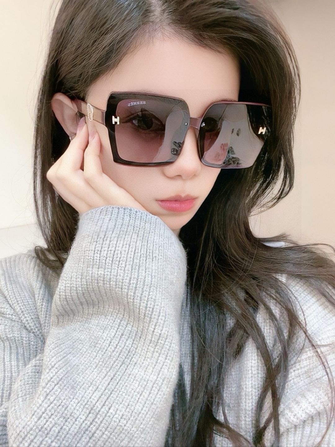 【TR偏光系列】爱马仕 经典的方框设计，不挑脸型，无论搭配大衣还是连衣裙都非常显气质尼龙偏光镜片预防紫外