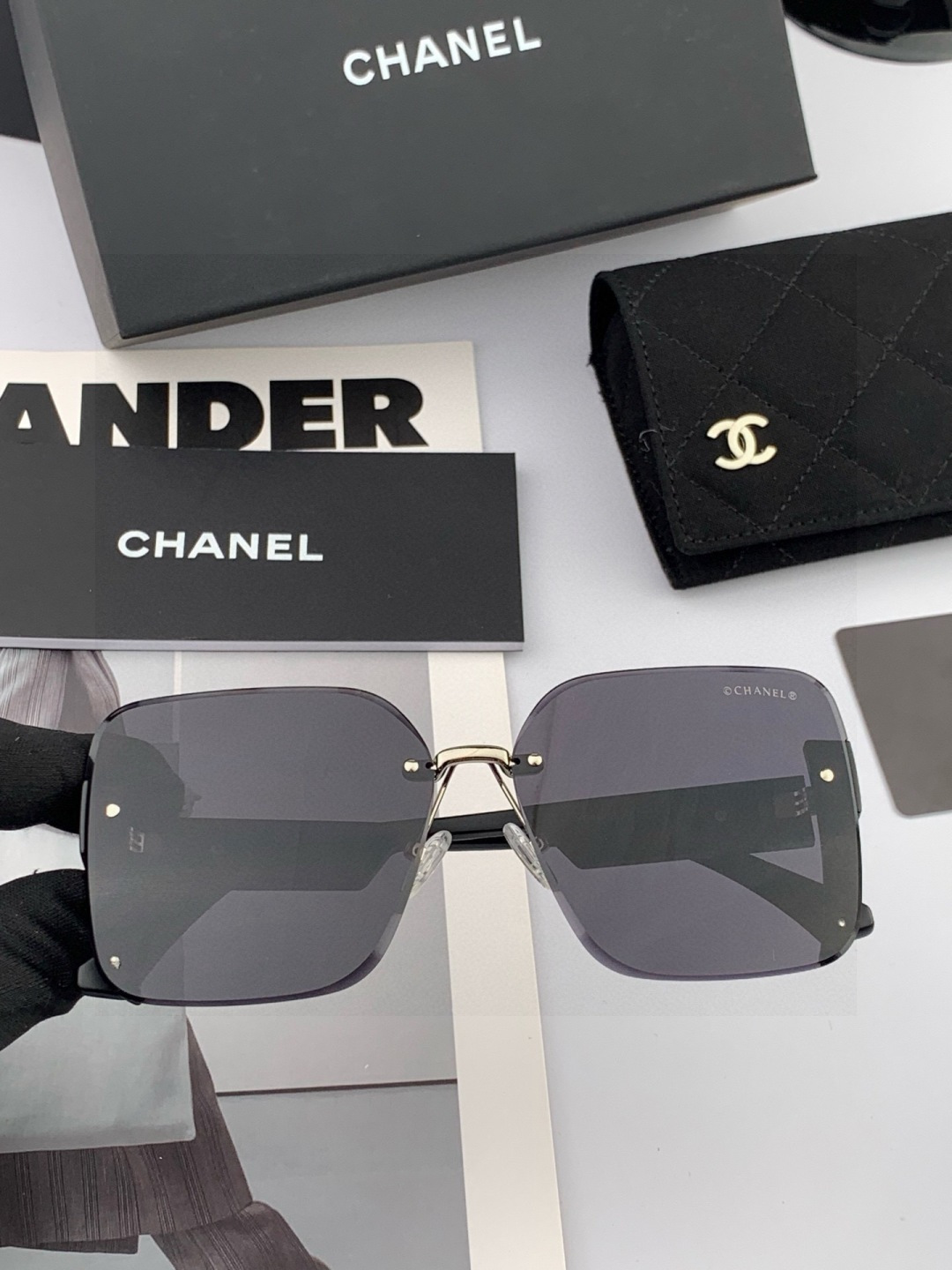 🔺 【香奈儿】2025开春新款 潮流爆款 时尚方框太阳镜 高品质 佩戴舒适 网红潮款墨镜 女士高清加厚偏