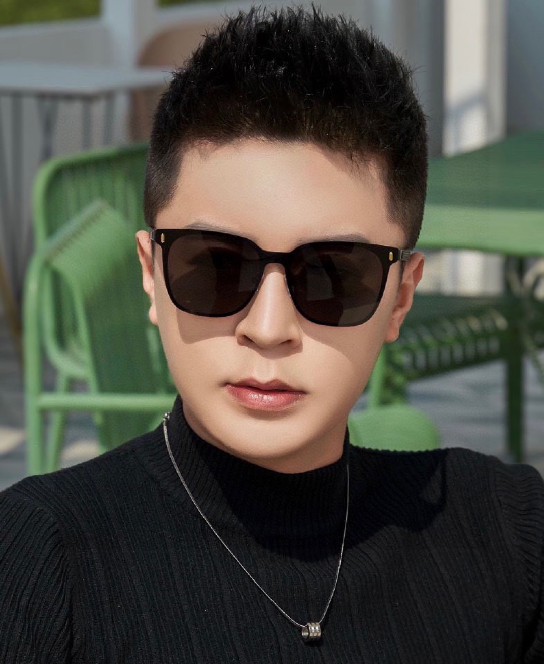 Gucci古奇 新款连体驶驾镜墨镜出行必众备多明星同款 太阳镜 男女太士阳镜飞行 型号：G075