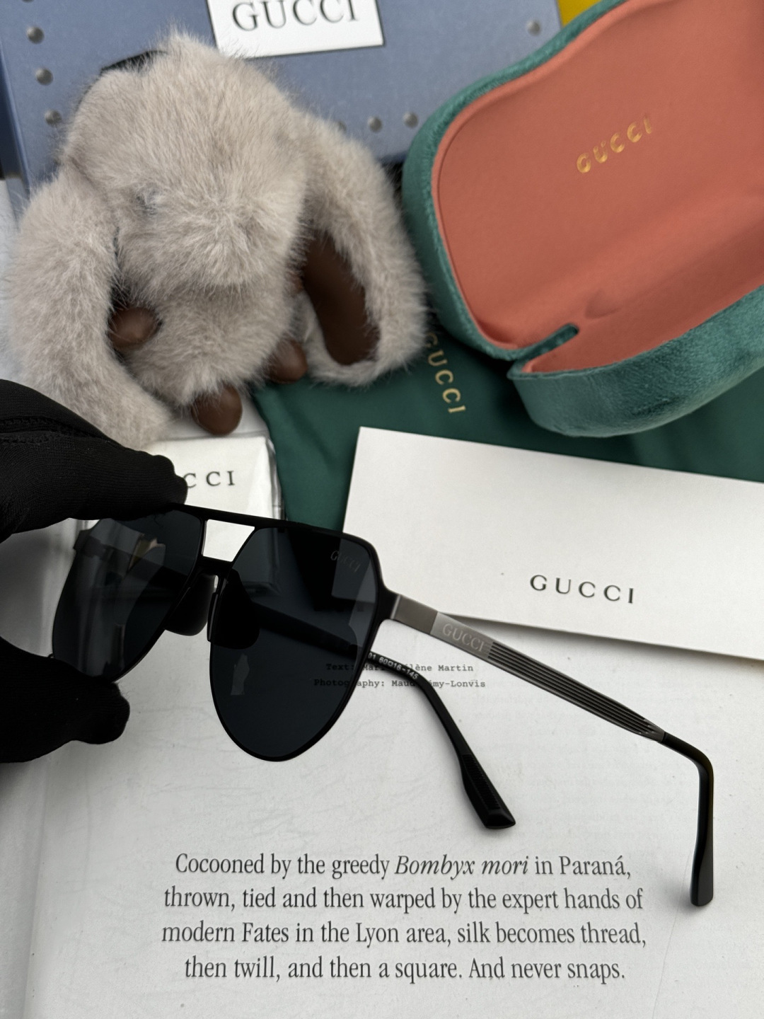 GUCCI 男款炫彩飞行员偏光太阳镜 ❤️材质：高清尼龙加厚卡槽高清偏光镜片 🌹无边框镜架💕颜👍型号：G