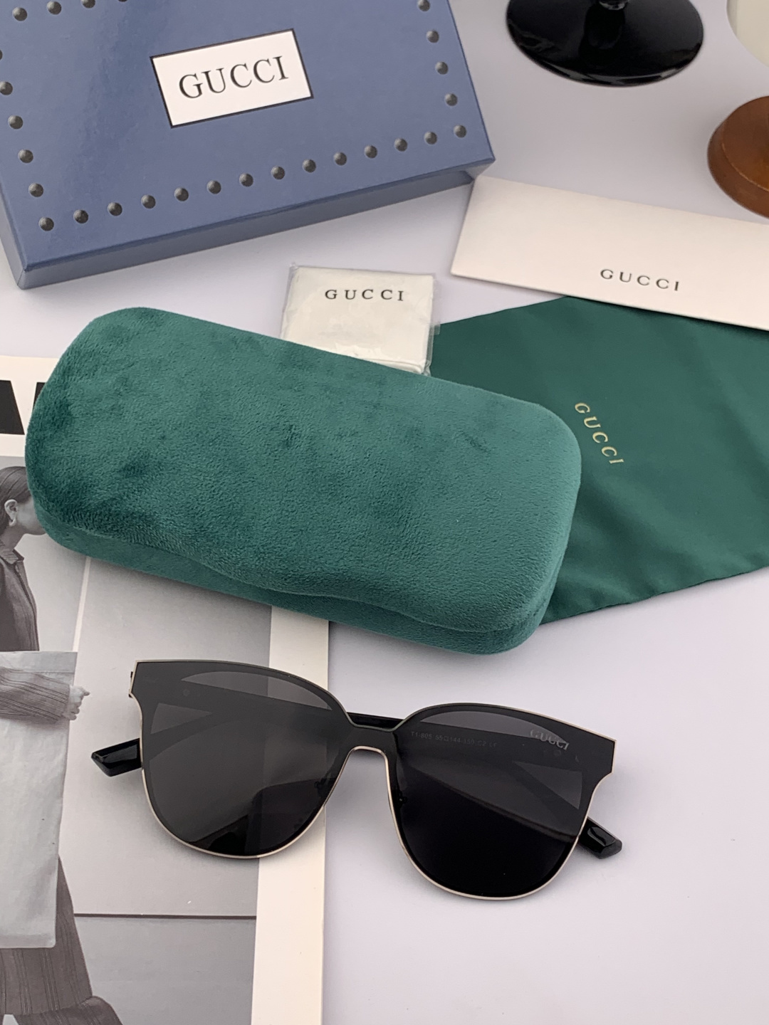 连体镜GUCCI2025开春新款一体镜 大框太阳镜男女同款 😎 爆款大框尼龙太阳镜 超逼格超酷 镜腿品牌