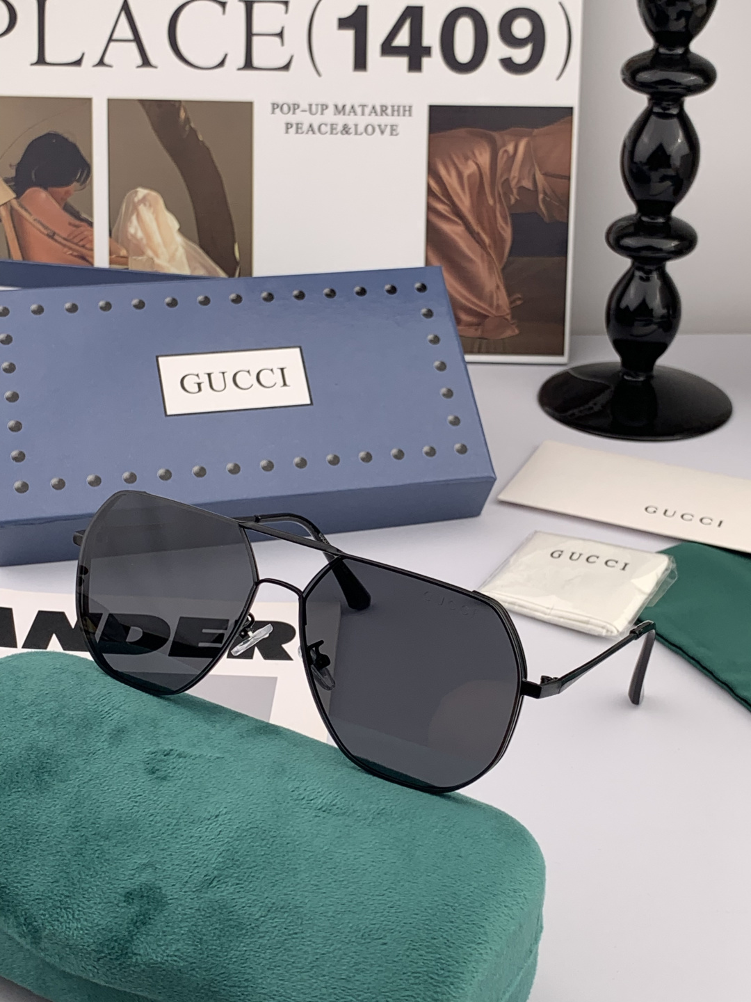 LV 男款炫彩飞行员偏光太阳镜 ❤️材质：高清尼龙加厚卡槽高清偏光镜片 🌹无边框镜架💕颜👍型号：L789