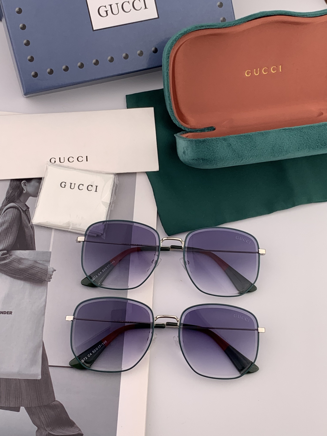 GUCCI 新款尼龙偏光太眼镜，无框钻石 切边更有质感，大气女人范儿，大脸小脸都好看 ！型号：G0322