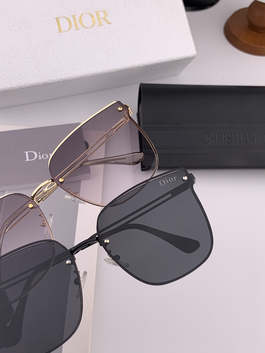 【TR偏光系列】DIOR 经典的方框设计，不挑脸型，无论搭配大衣还是连衣裙都非常显气质尼龙偏光镜片预防紫