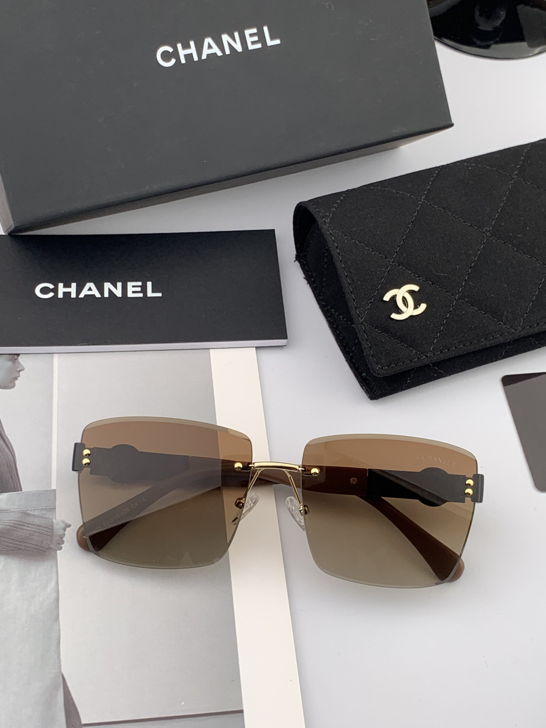 🔺 【香奈儿】2025开春新款 潮流爆款 时尚方框太阳镜 高品质 佩戴舒适 网红潮款墨镜 女士高清太阳镜