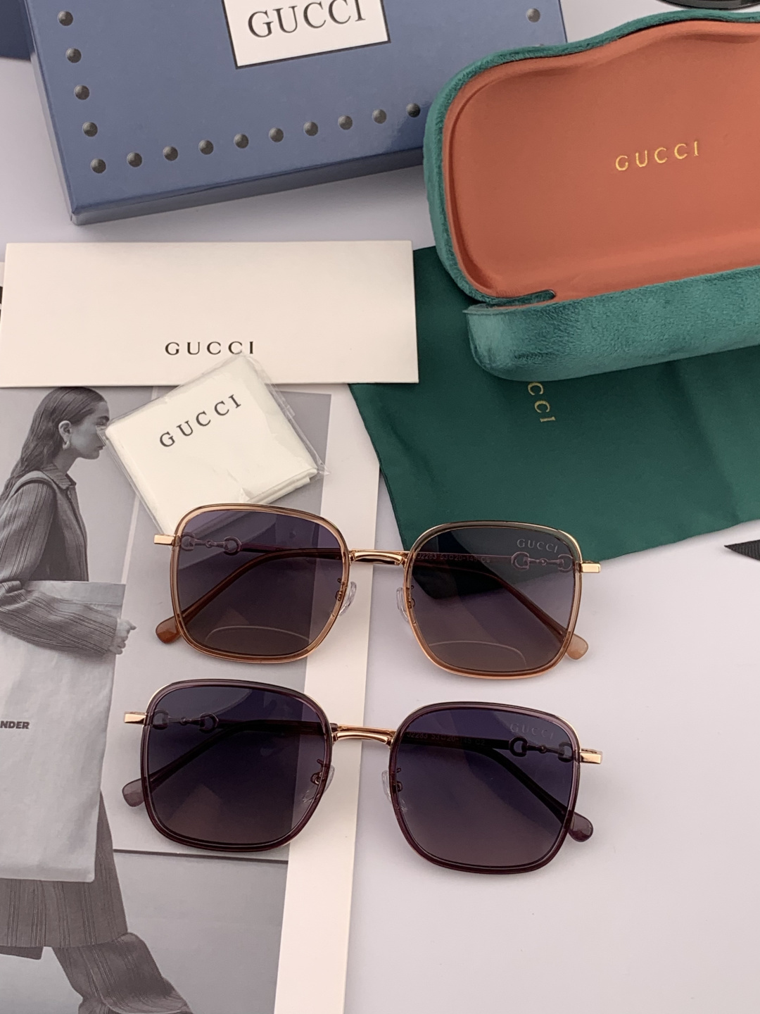 Gucci墨镜2025新款 。 方框设计再优雅的同时还能在视觉上修饰脸型，敲显脸小，不挑脸型 复古的马衔