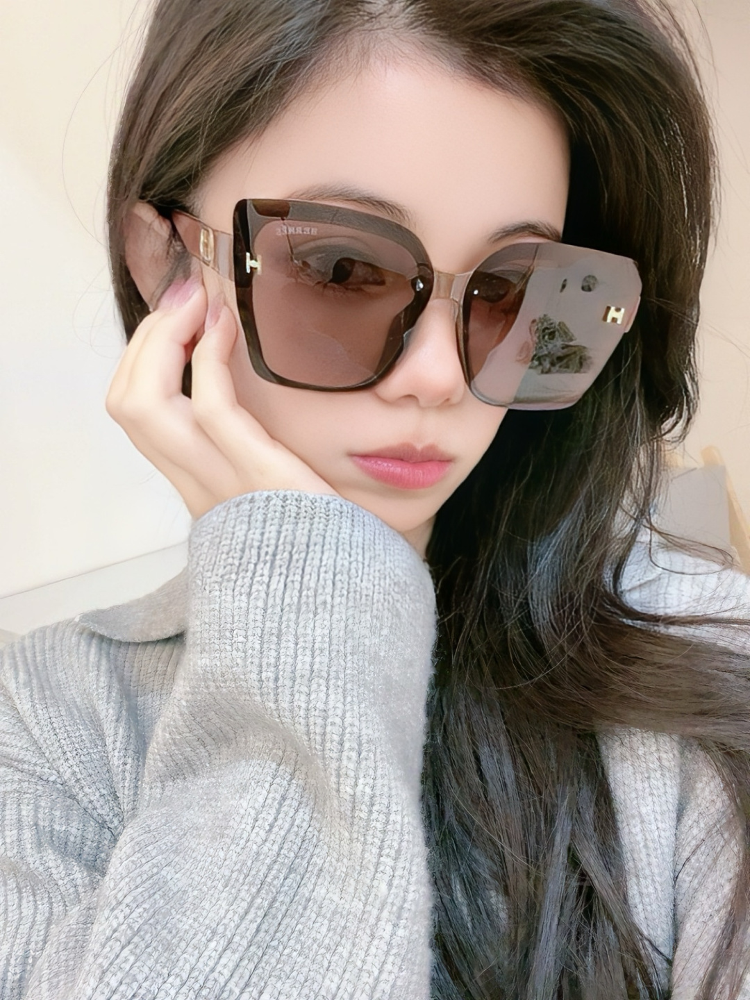 【TR偏光系列】爱马仕 经典的方框设计，不挑脸型，无论搭配大衣还是连衣裙都非常显气质尼龙偏光镜片预防紫外