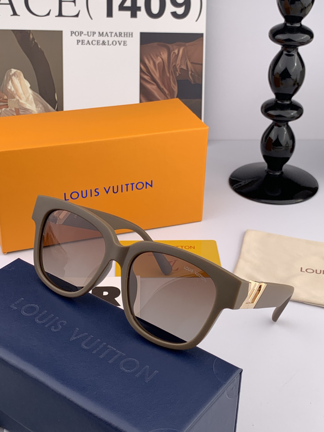 【TR偏光系列】lv大框太阳镜墨镜经典的方框设计，不挑脸型，无论搭配大衣还是连衣裙都非常显气质偏光镜片预