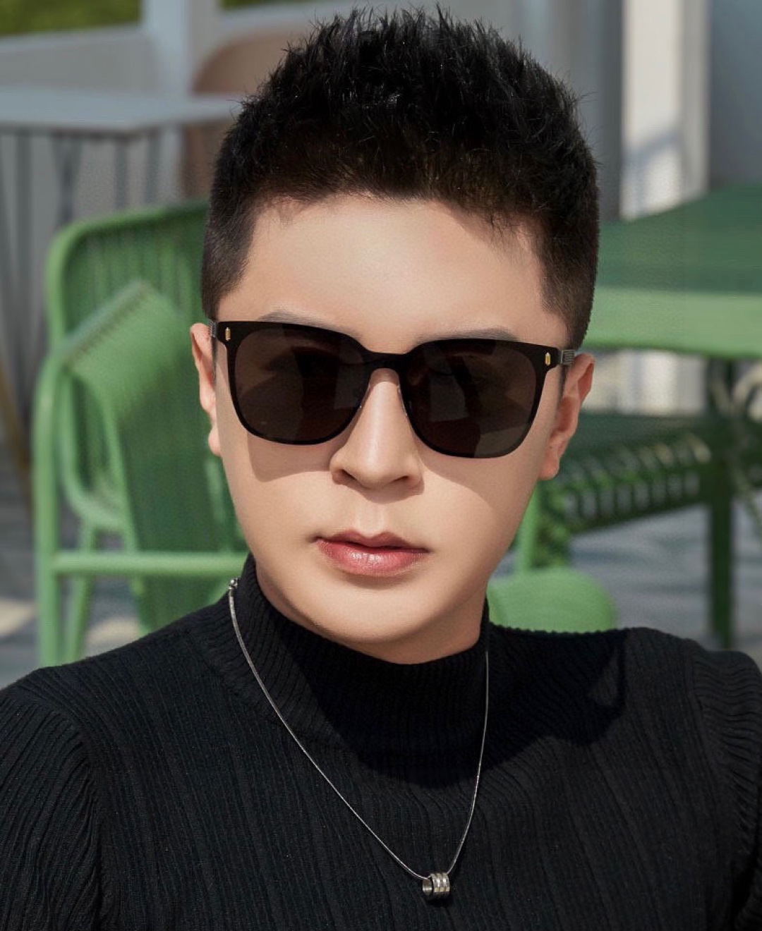 Gucci古奇 新款连体驶驾镜墨镜出行必众备多明星同款 太阳镜 男女太士阳镜飞行 型号：G075