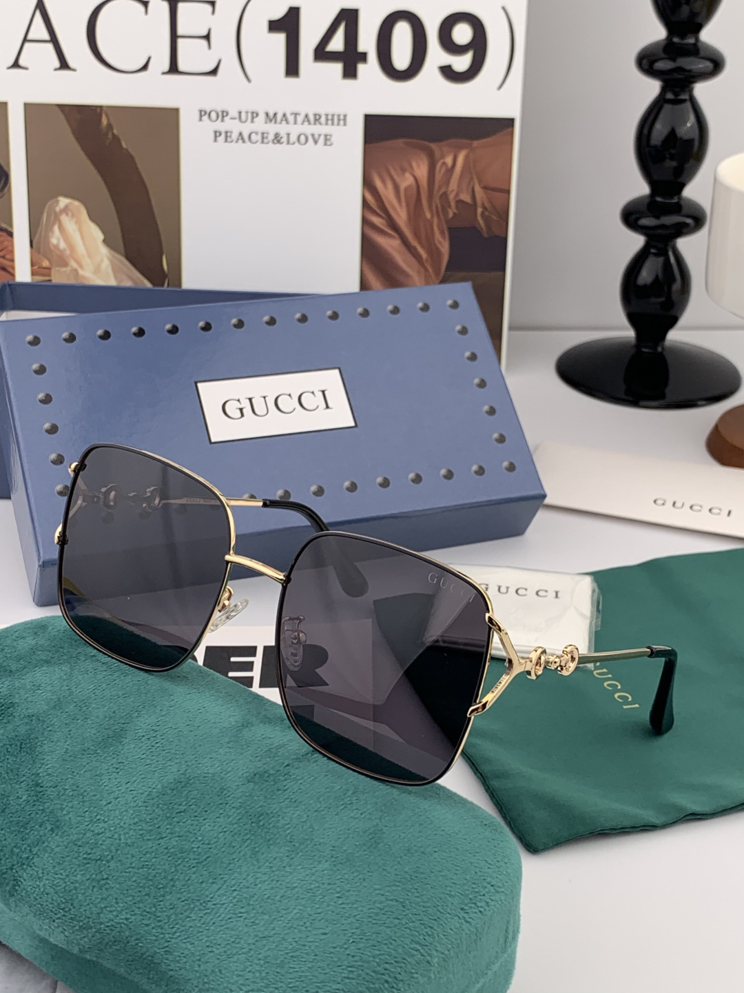 GUCCI 开春新款 最新款方框太阳镜 各路网红纷纷带起气场满分‼️ 俏皮甜美.上脸效果更佳.金属质感超