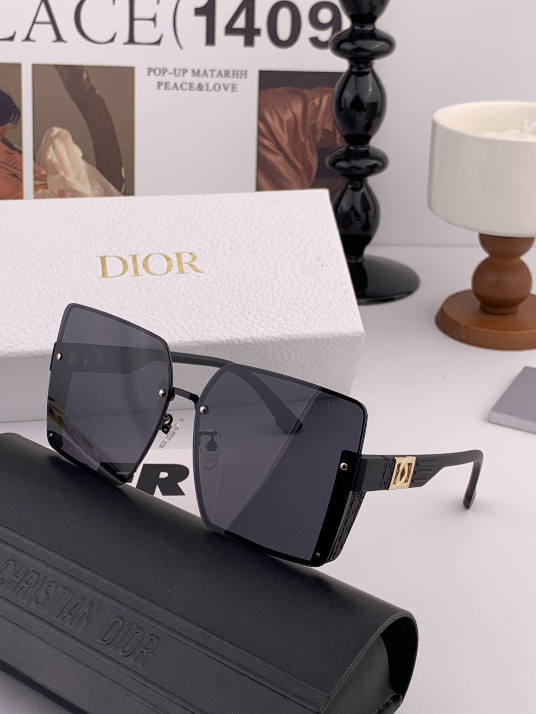 DIOR 新款女士方框太阳眼镜 开车墨镜 新款金属无框太阳镜 时尚大方 舒适轻盈 精致奢华 超轻 型号：