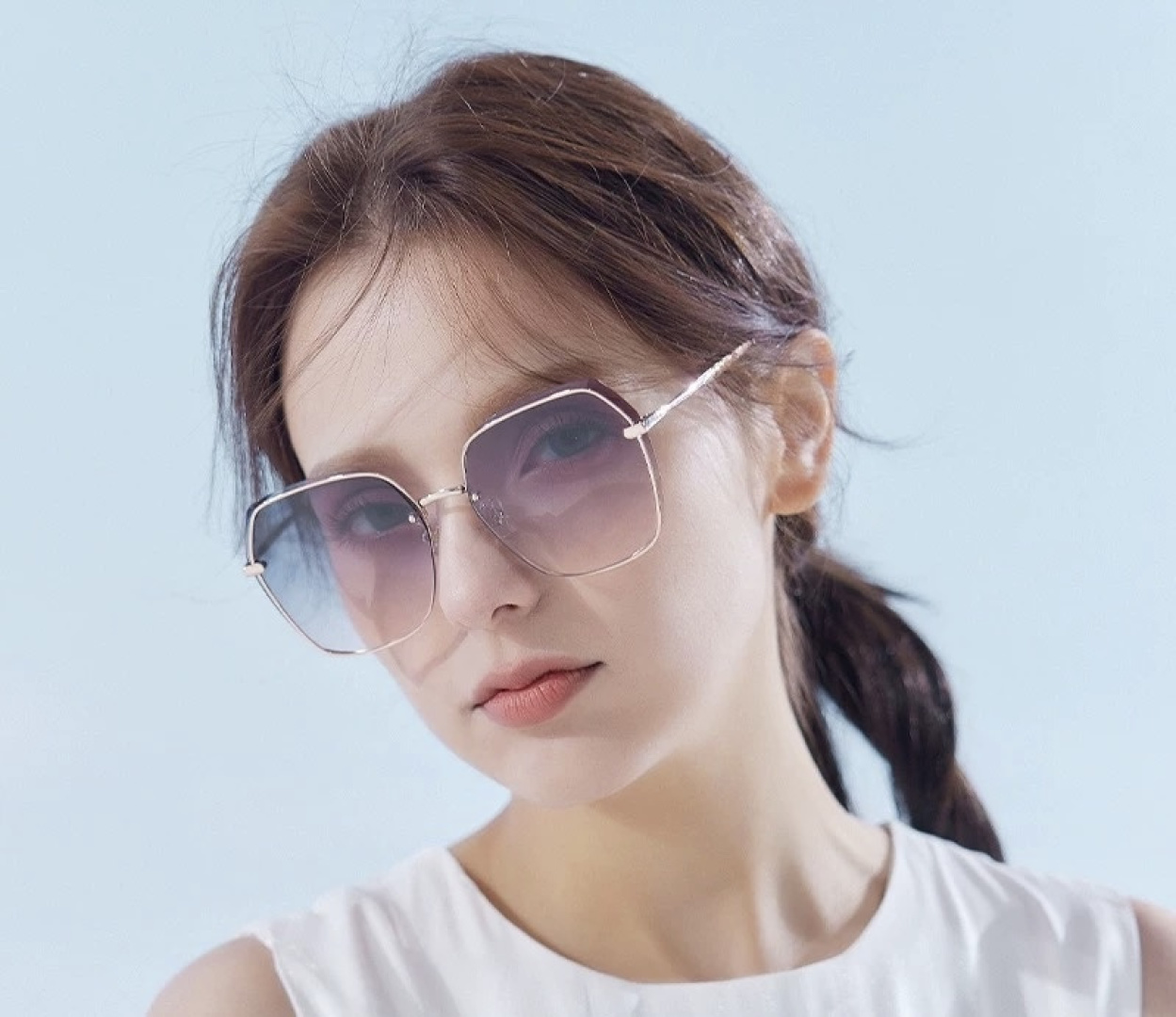 【CHANEL】香奈儿 新款尼龙偏光太眼镜，无框钻石 切边更有质感，大气女人范儿，大脸小脸都好看 ！型号