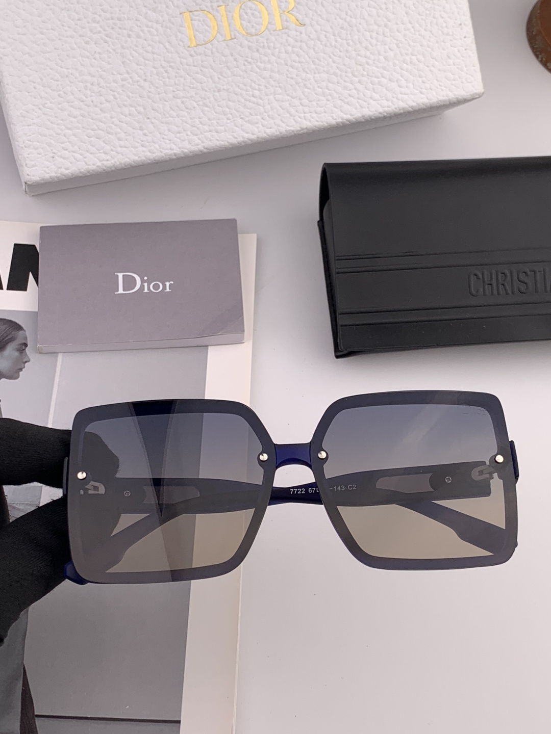 🔺 【DIOR-迪奥】开春新款 潮流爆款 时尚方框偏光太阳镜 高品质 佩戴舒适 网红潮款墨镜 女士高清偏