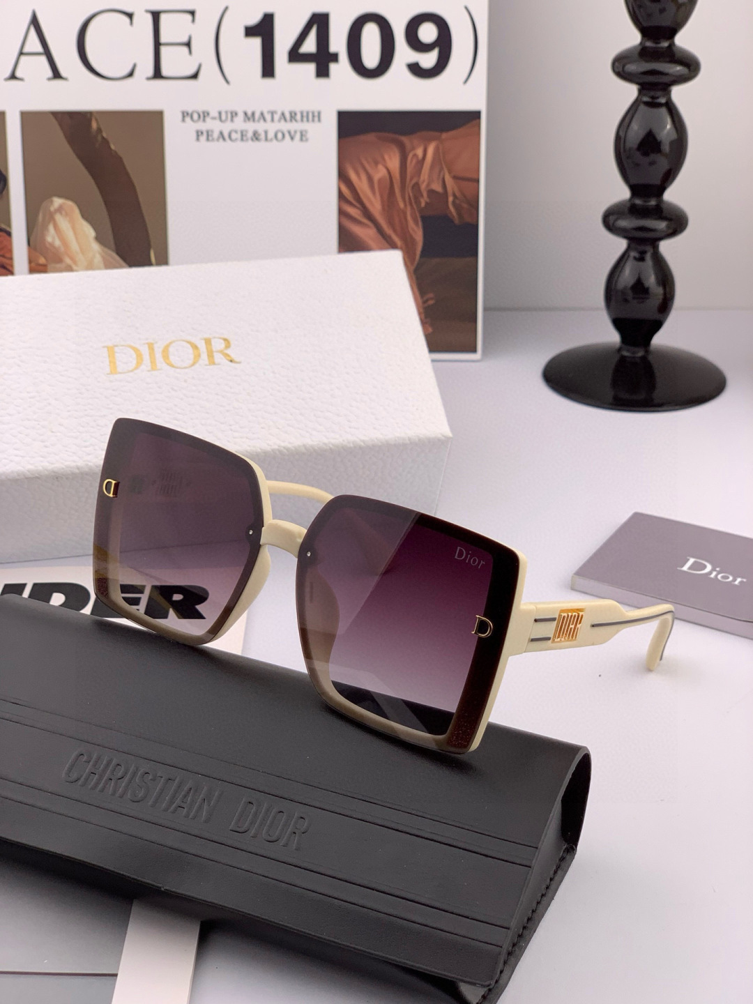 【DIOR-迪奥】开春新款 潮流爆款 时尚方框偏光太阳镜 高品质 佩戴舒适 网红潮款墨镜 型号 CD09