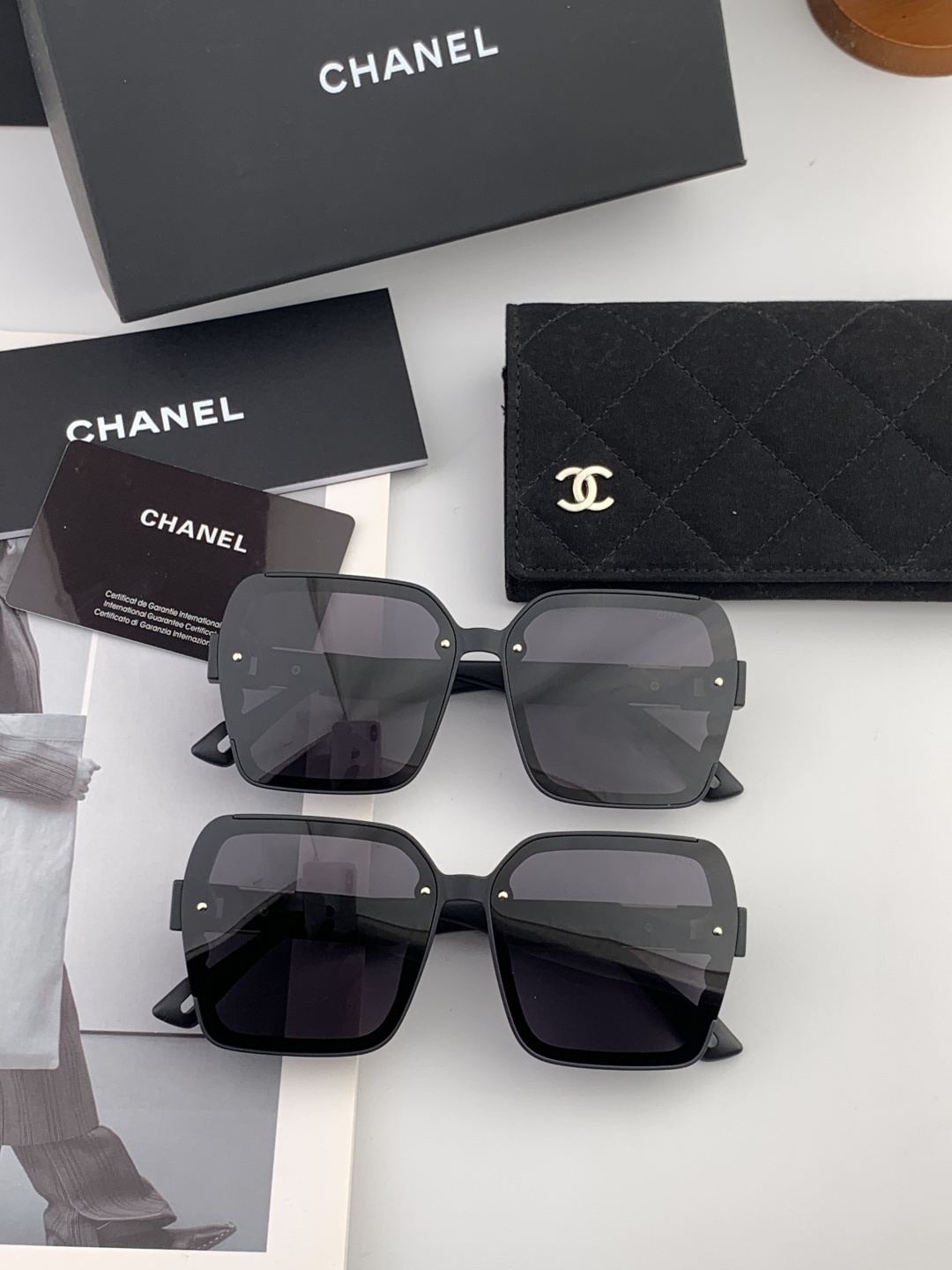 【CHANEL】香奈儿 新款潮流爆款 时尚方框太阳镜 佩戴舒适 网红潮款墨镜 女士高清加厚偏光太阳镜🕶️