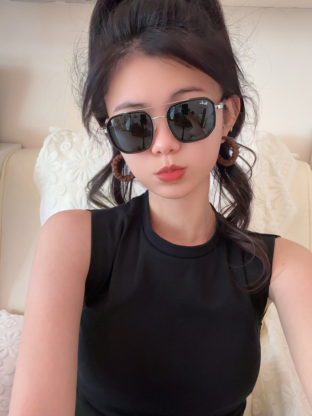 官方同步 品牌:雷朋经典男女士玻璃太阳镜 材质：美国宝丽来高清防爆钢化玻璃镜片 型号：RB3433