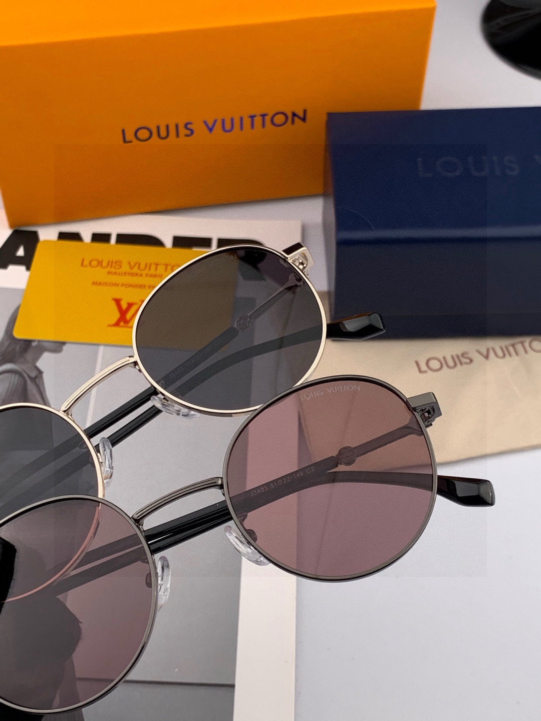 Lv 。 高品质男女款墨镜 👍 进口宝丽来偏光镜片 。蛤蟆镜 开车钓鱼都可 。百搭显瘦墨镜韩版男士飞行员