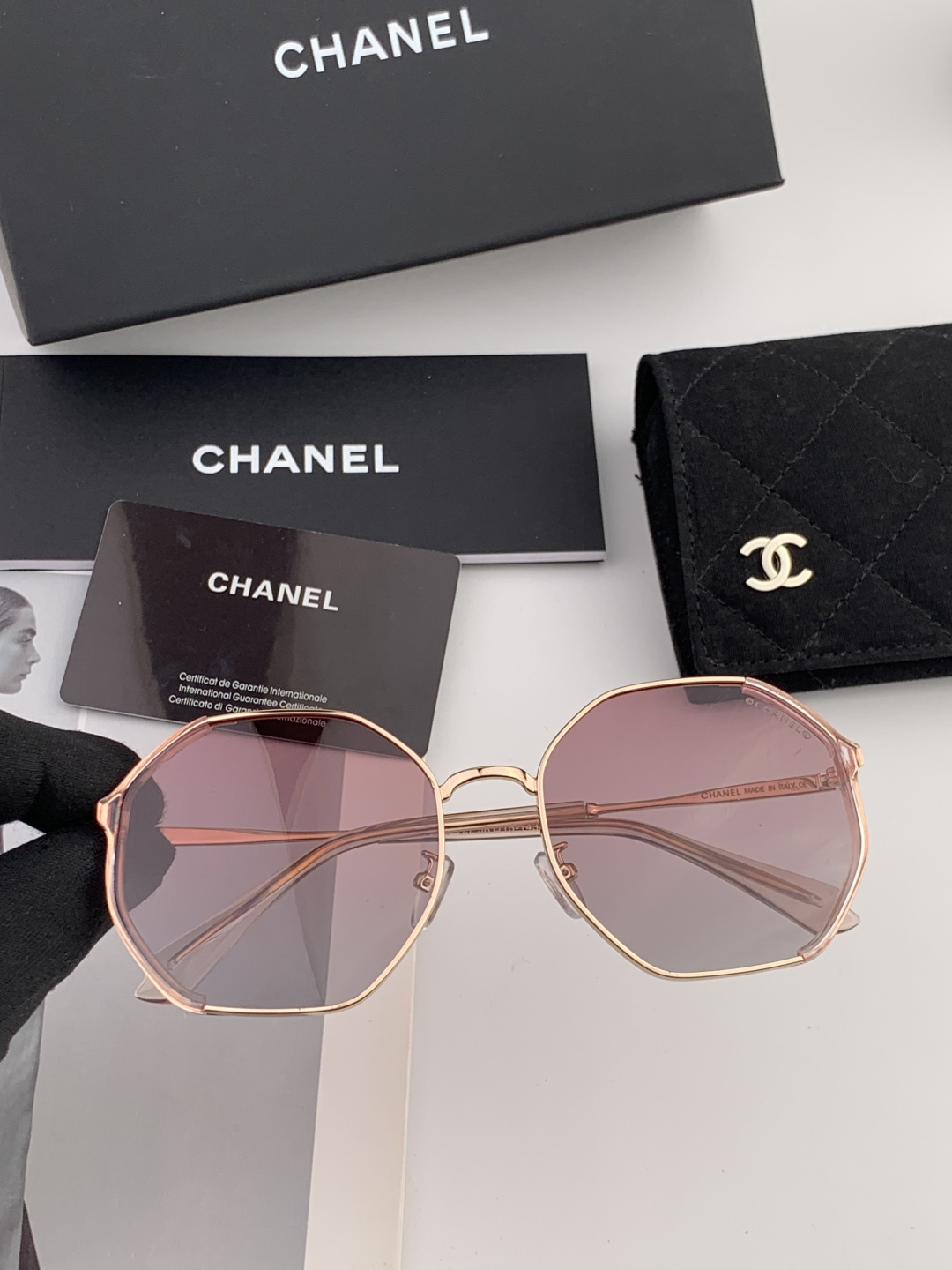 香奈儿🔺Chanel🔻官方众多明星同款[色]香奈儿‼‼新款大框偏光墨镜 🌈🌈宝丽来超清偏光太阳镜🔝🔝型号