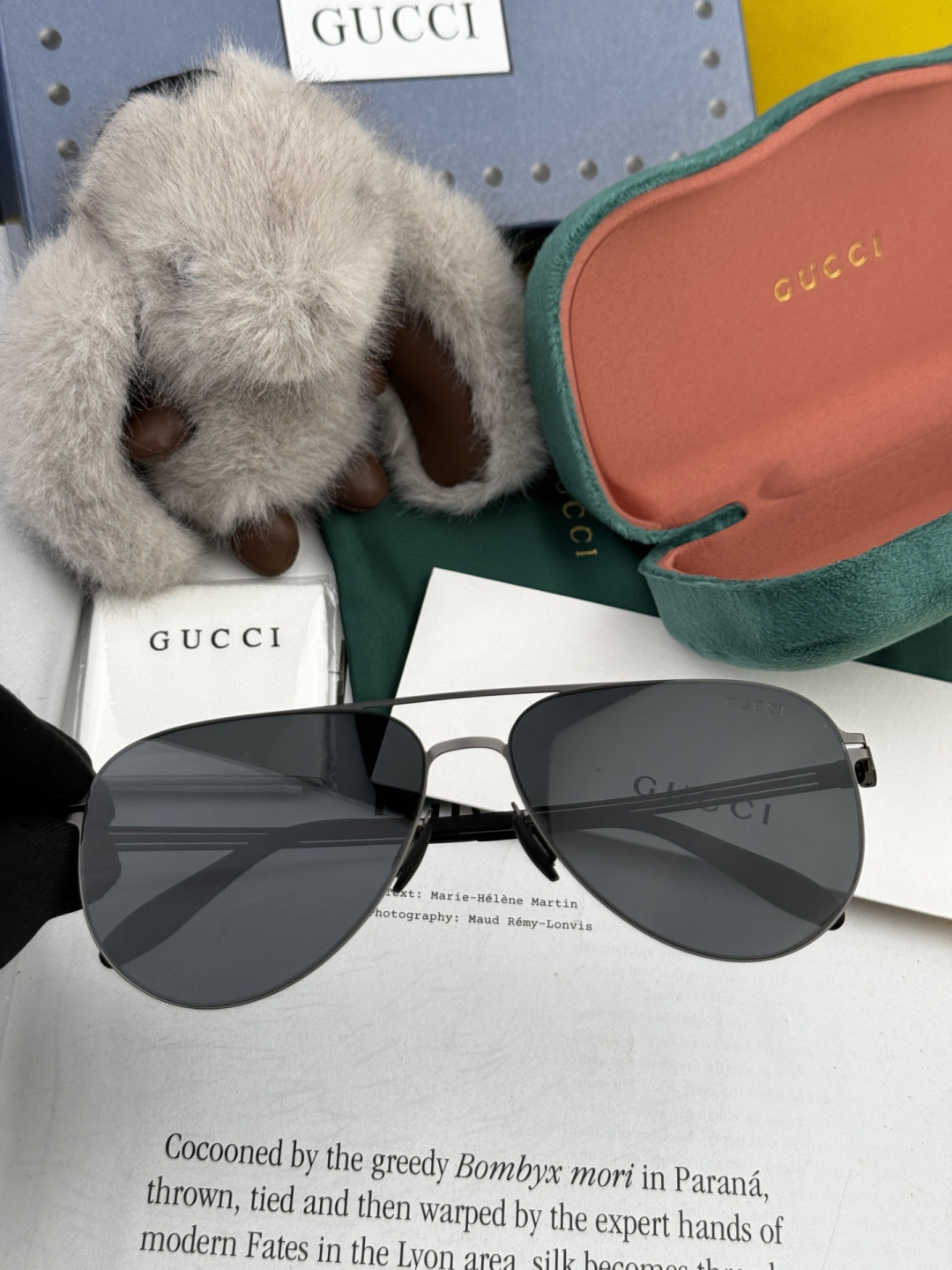 Gucci 。 高品质男女款墨镜 👍 进口宝丽来偏光镜片 。蛤蟆镜 开车钓鱼都可 。百搭显瘦墨镜韩版男士