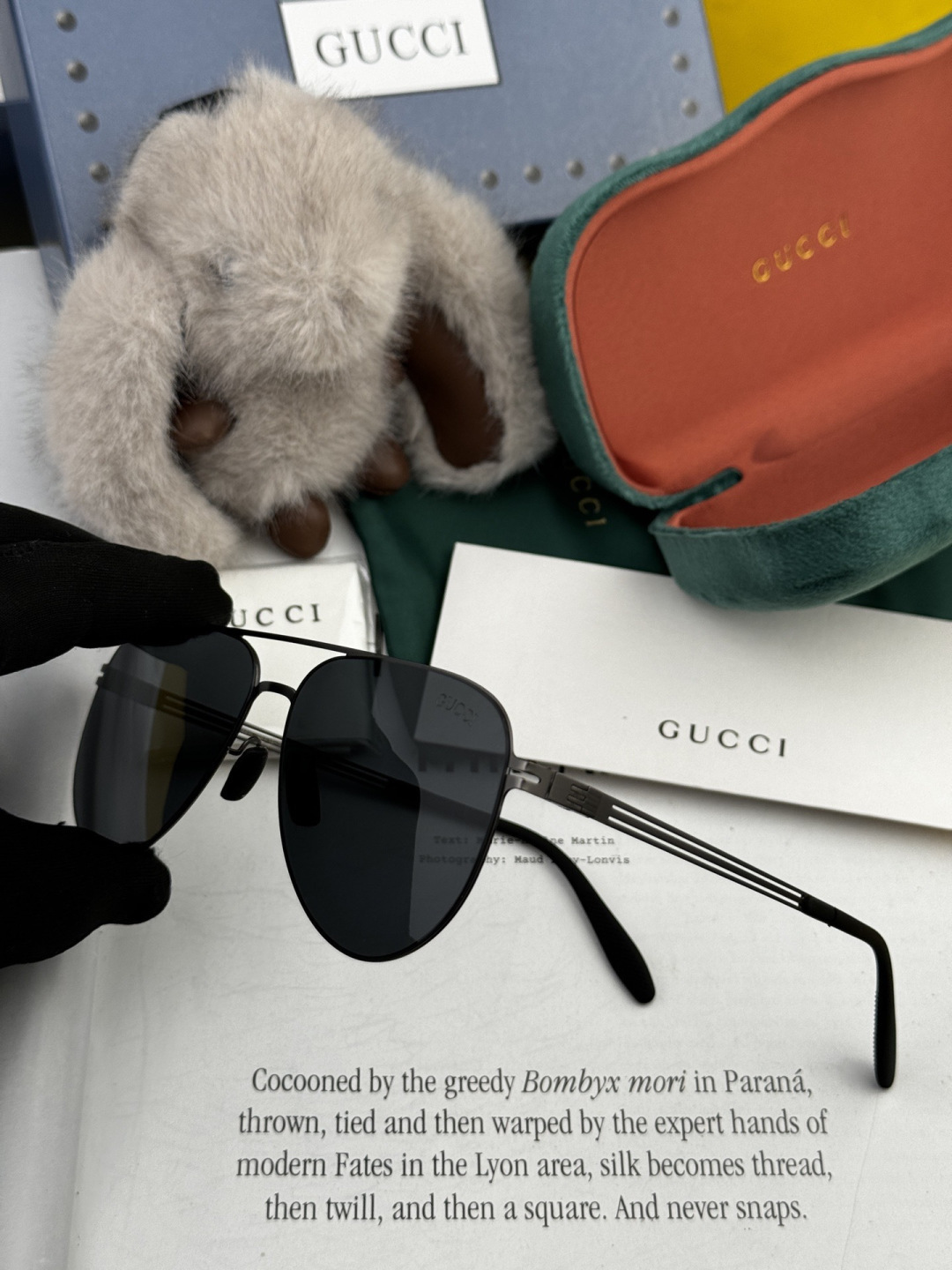 Gucci 。 高品质男女款墨镜 👍 进口宝丽来偏光镜片 。蛤蟆镜 开车钓鱼都可 。百搭显瘦墨镜韩版男士