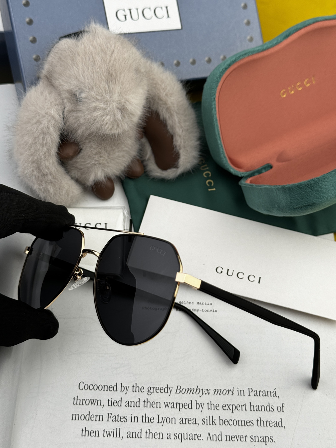 Gucci 。 高品质男女款墨镜 👍 进口宝丽来偏光镜片 。蛤蟆镜 开车钓鱼都可 。百搭显瘦墨镜韩版男士