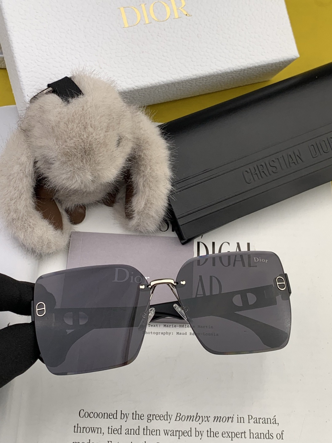 🔺 【DIOR-迪奥】开春新款 潮流爆款 时尚方框太阳镜 高品质 佩戴舒适 网红潮款墨镜 型号：D355