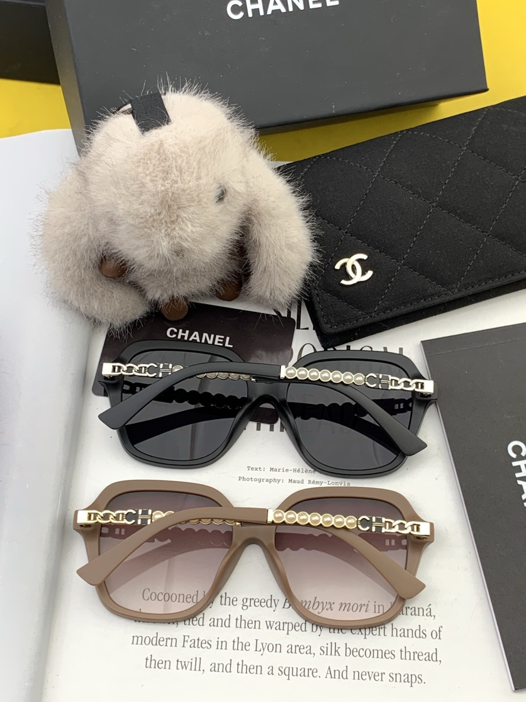 新品CHANEL 香奈儿太阳镜以独特魅力和前卫风格诠释春夏最新眼镜，质感超好佩带舒适 型号：CH6305