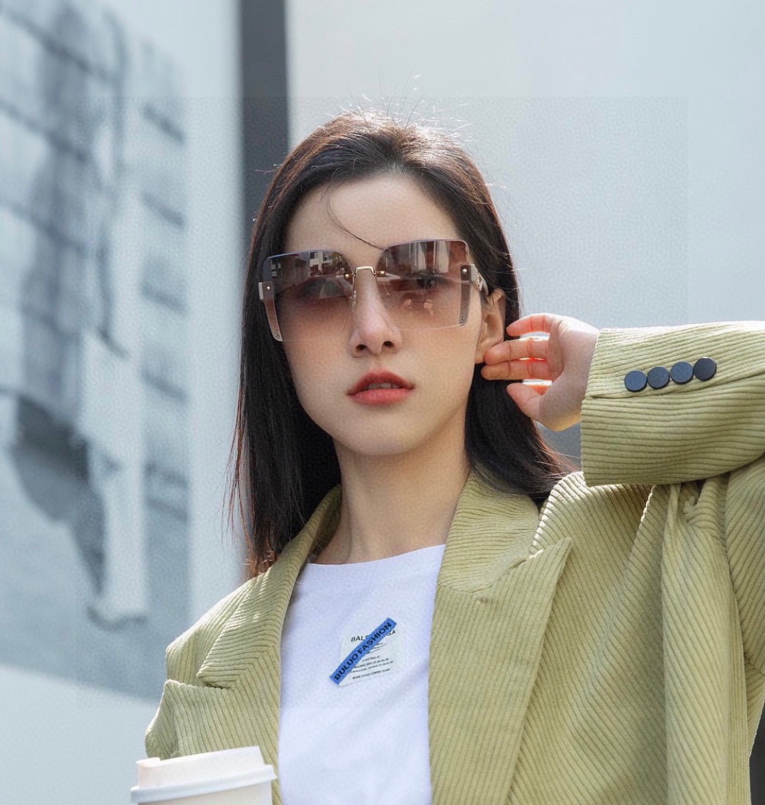 🔺 【DIOR-迪奥】开春新款 潮流爆款 时尚方框太阳镜 高品质 佩戴舒适 网红潮款墨镜 女士高清太阳镜