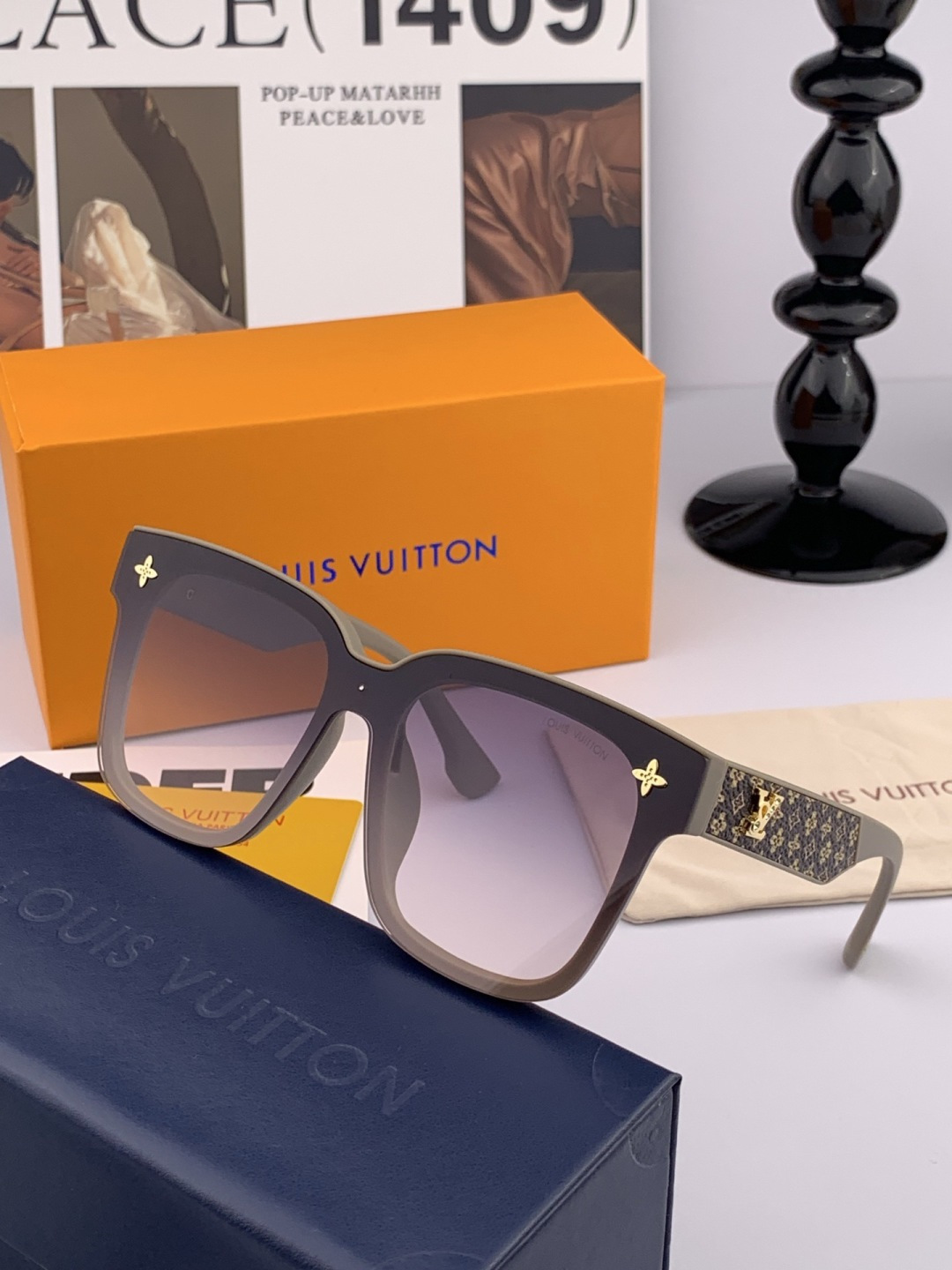 LV 开春新款 潮流爆款 时尚方框太阳镜 高品质 佩戴舒适 网红潮款墨镜 型号L6303