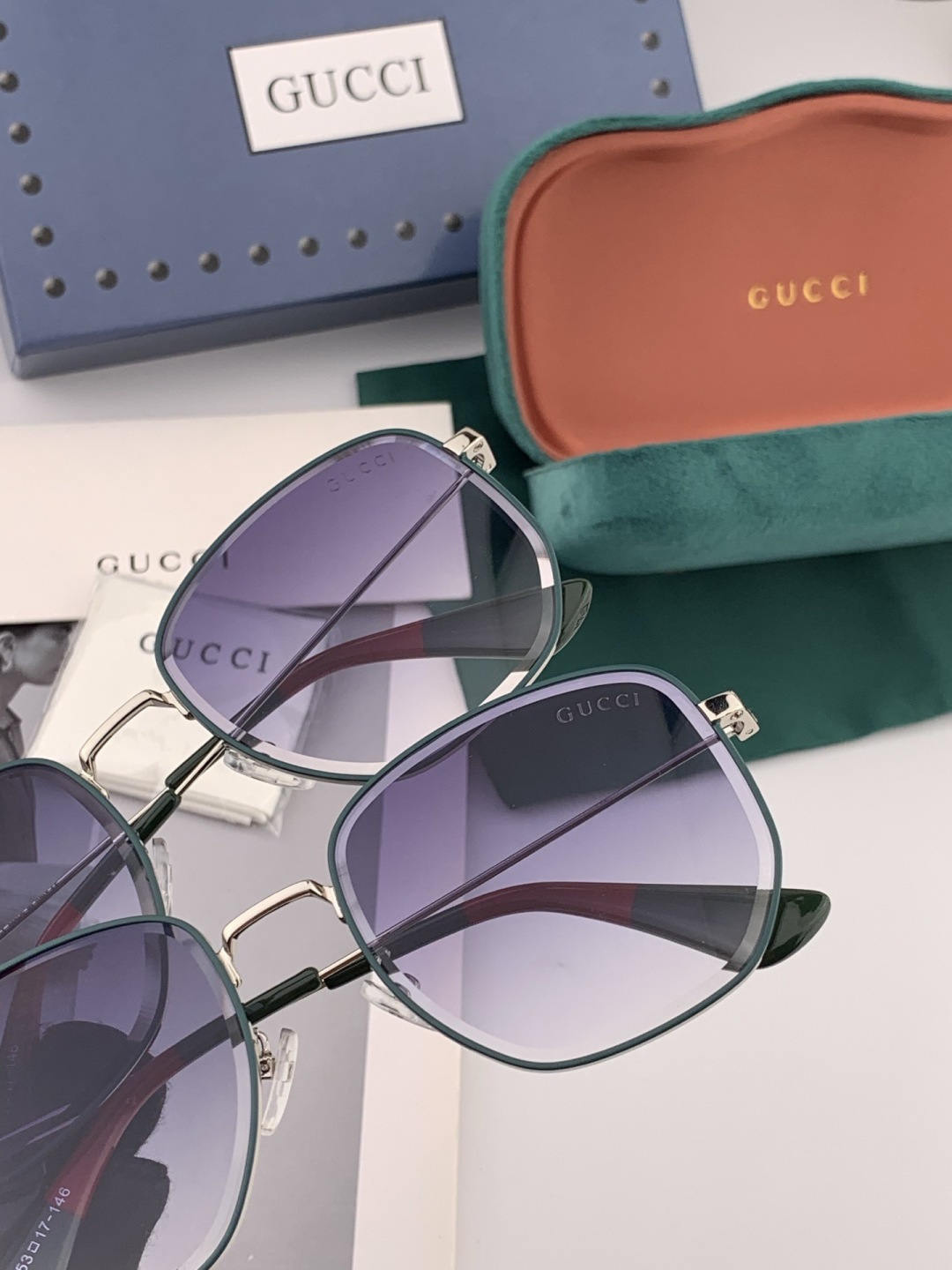 GUCCI 新款尼龙偏光太眼镜，无框钻石 切边更有质感，大气女人范儿，大脸小脸都好看 ！型号：G0322