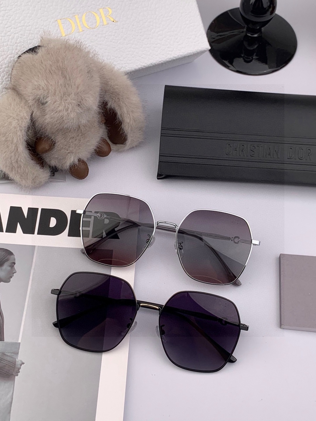 DIOR🌋☔️时尚方框太阳镜顶级奢侈品[强] 高品质[胜利][亲亲]🍦🍨 [得意] 气质非凡😄 🍫🍪女士