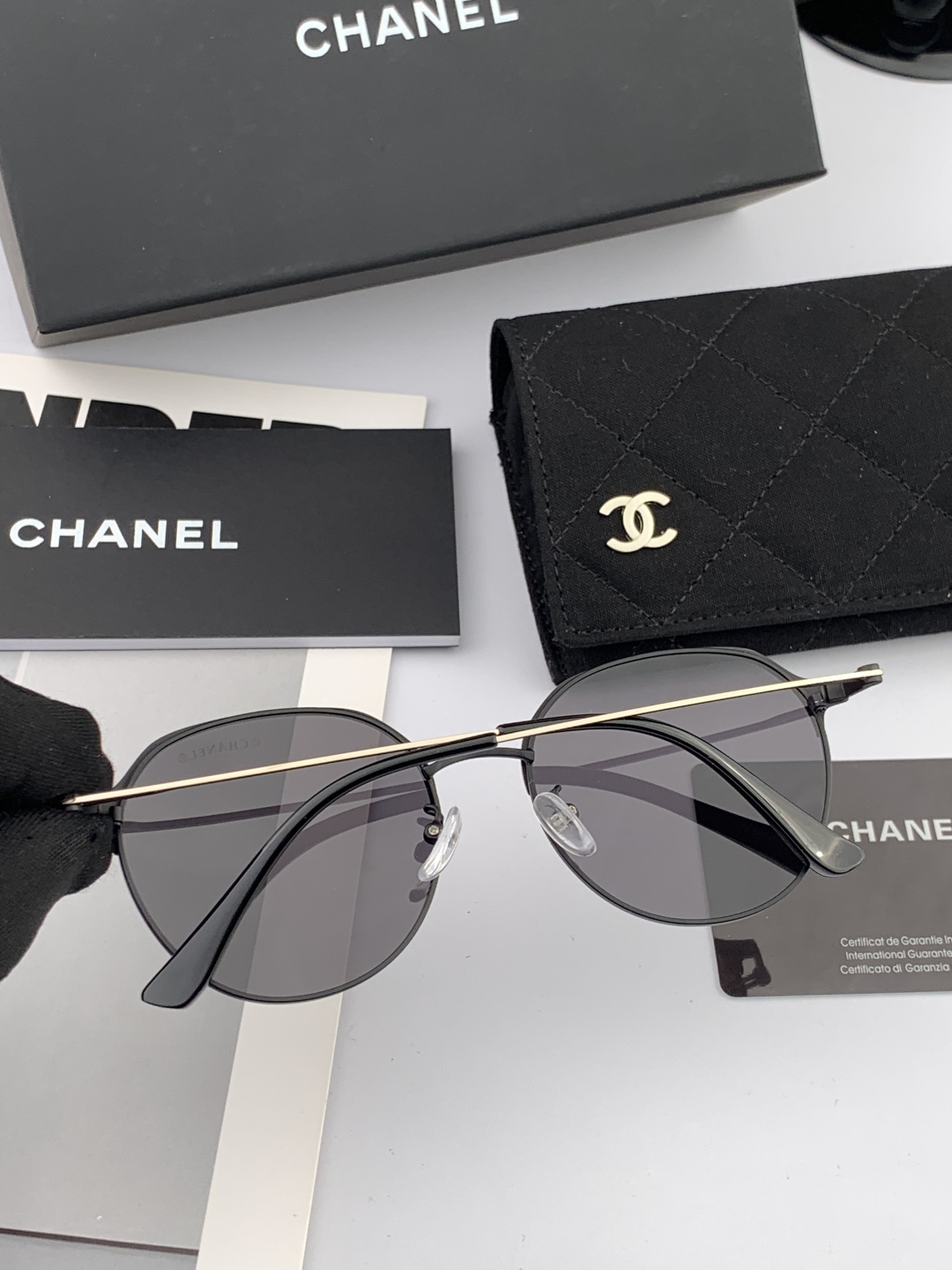🔺 【香奈儿】开春新款 潮流爆款 时尚圆框太阳镜 高品质 佩戴舒适 网红潮款墨镜 女士高清太阳镜🕶️ 🎉