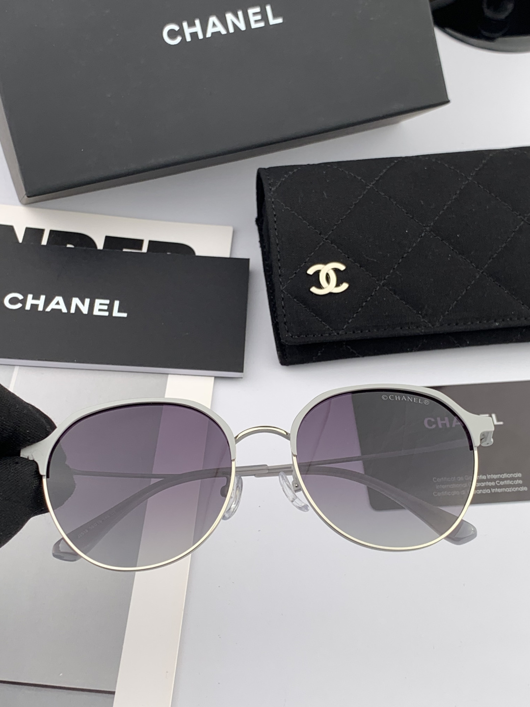 🔺 【香奈儿】开春新款 潮流爆款 时尚圆框太阳镜 高品质 佩戴舒适 网红潮款墨镜 女士高清太阳镜🕶️ 🎉
