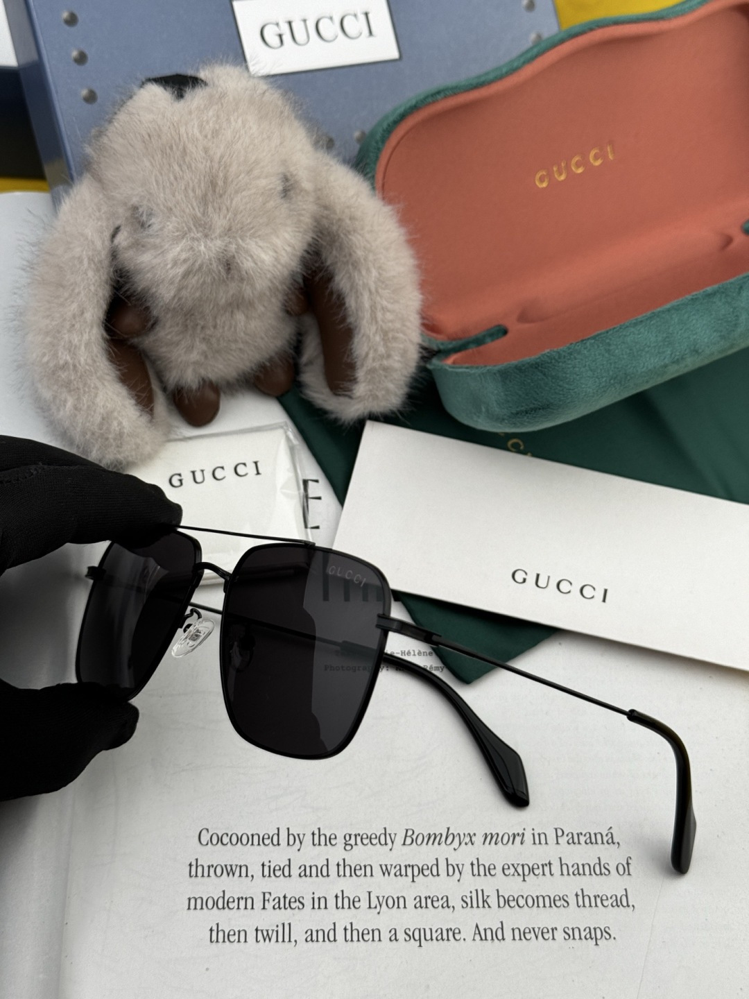 Gucci 。 高品质男女款墨镜 👍 进口宝丽来偏光镜片 。蛤蟆镜 开车钓鱼都可 。百搭显瘦墨镜韩版男士