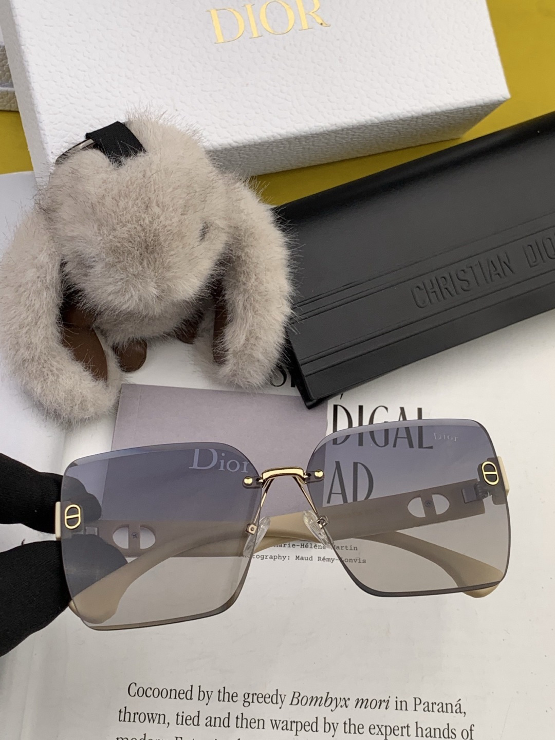 🔺 【DIOR-迪奥】开春新款 潮流爆款 时尚方框太阳镜 高品质 佩戴舒适 网红潮款墨镜 型号：D355