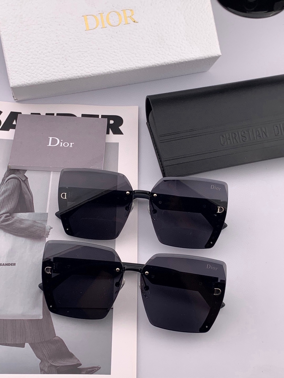 🔺 【DIOR-迪奥】开春新款 潮流爆款 时尚方框太阳镜 高品质 佩戴舒适 网红潮款墨镜 女士高清太阳镜