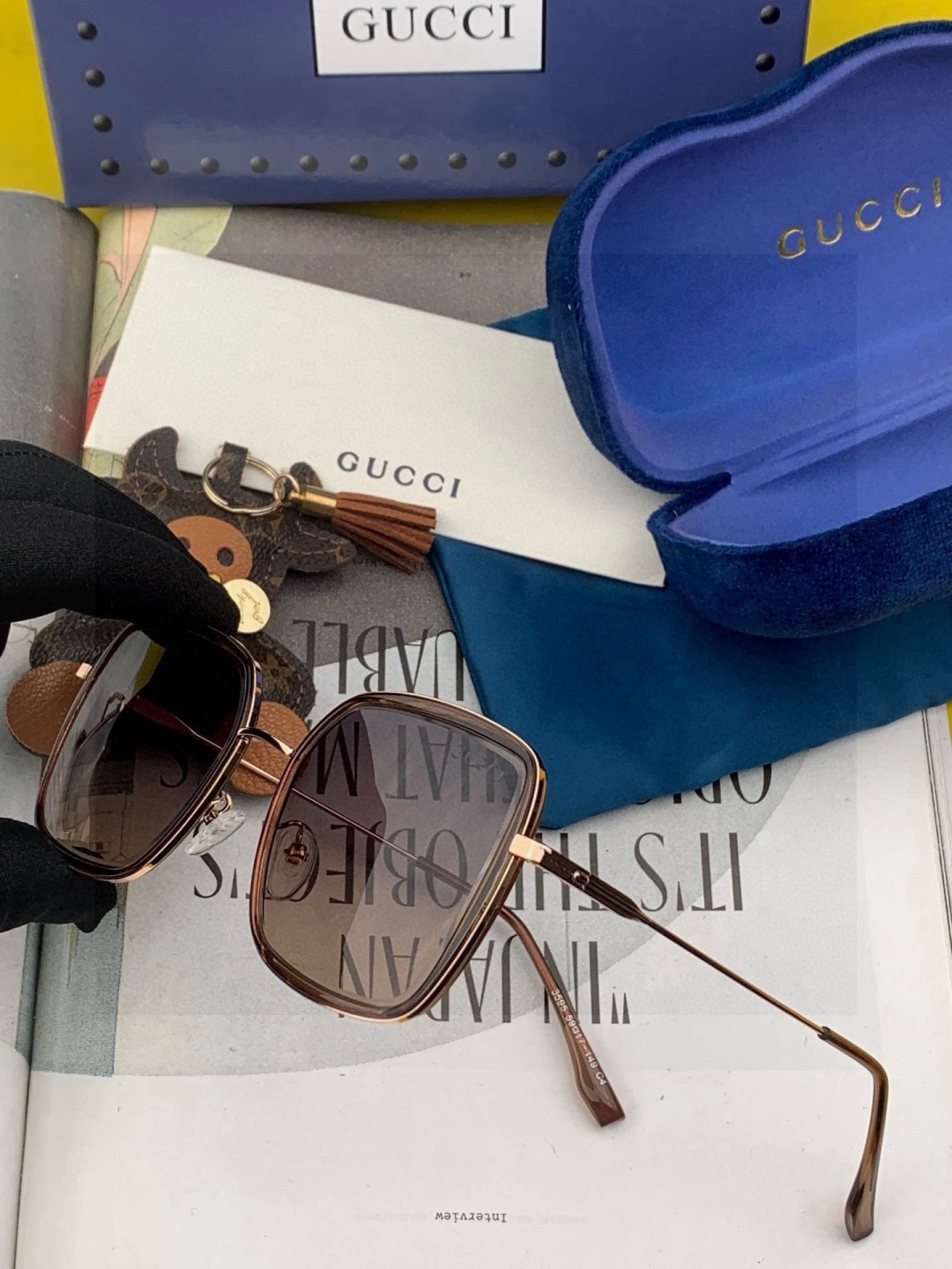 GUCCI 开春新款太阳镜 各路网红纷纷带起气场满分‼️ 俏皮甜美.上脸效果更佳.金属质感超好 型号：G